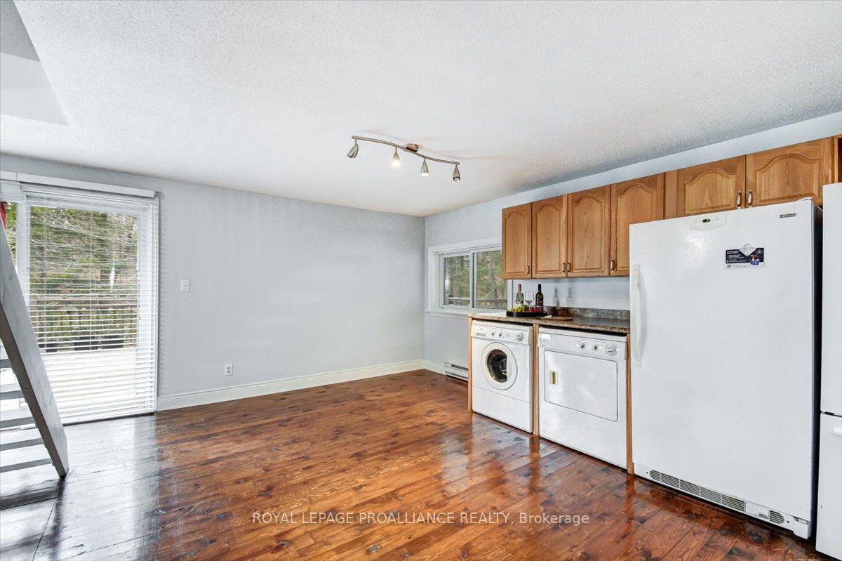 1407 Spooks Bay Lane Property Photo 8