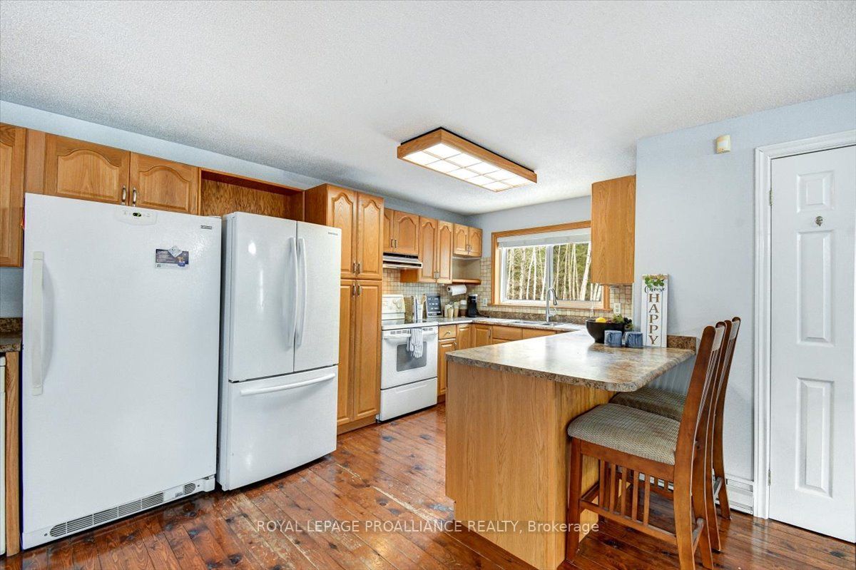 1407 Spooks Bay Lane Property Photo 11
