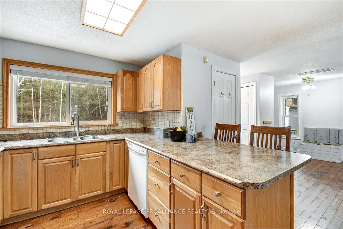 1407 Spooks Bay Lane Property Photo 12