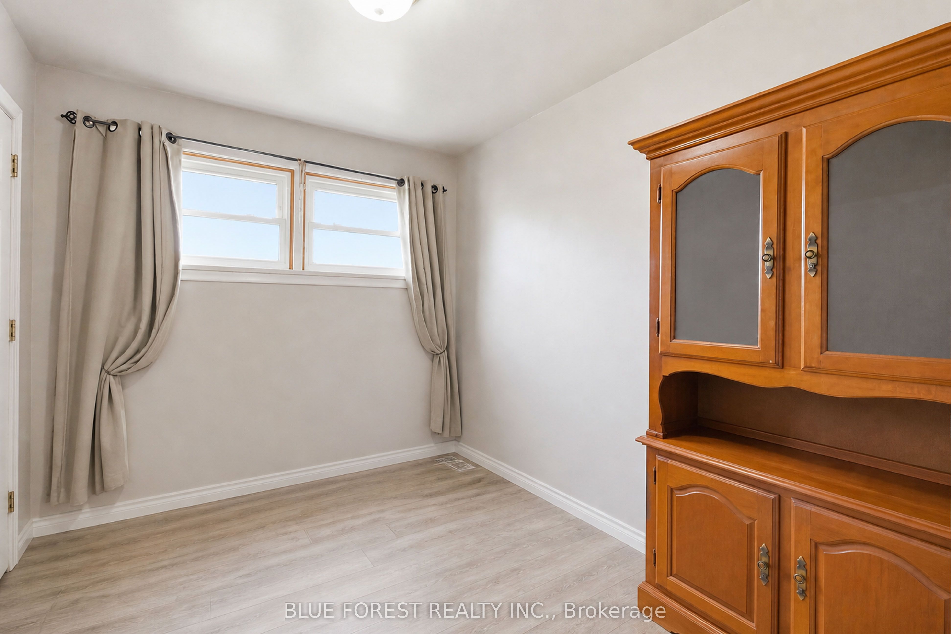 1376 Kostis Avenue Property Photo 23