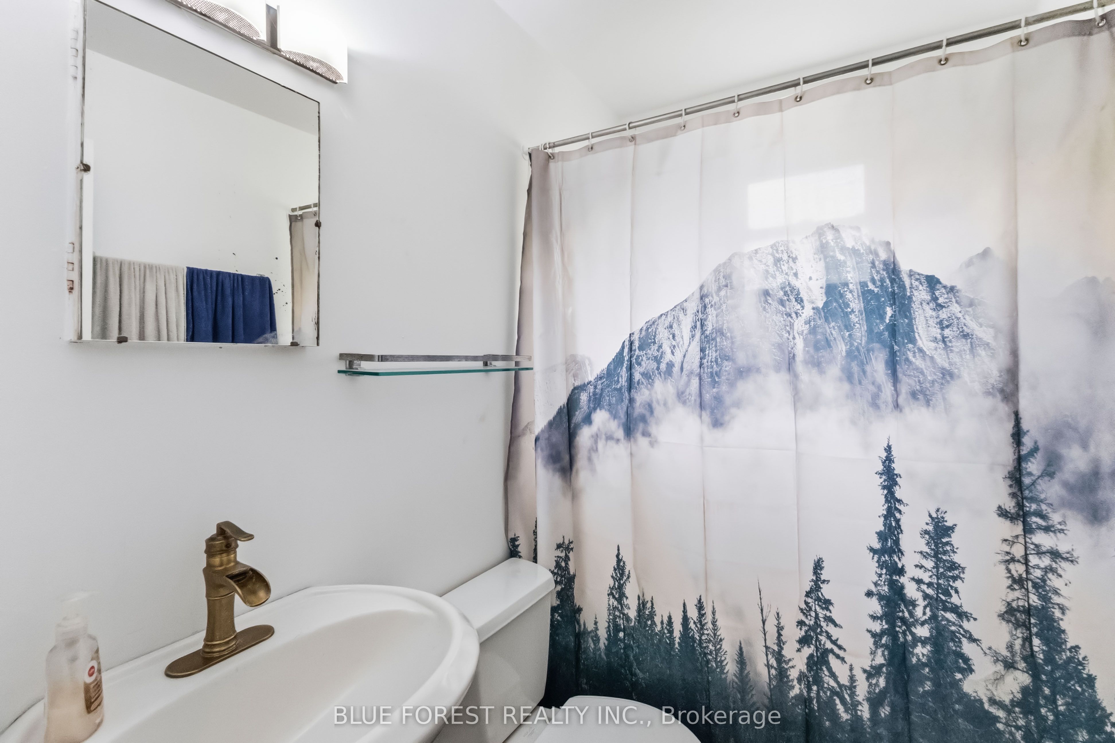 1376 Kostis Avenue Property Photo 26