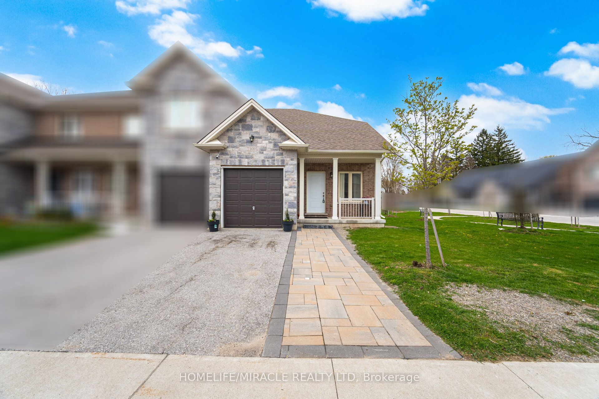 169 Berkshire Drive Property Photo 6