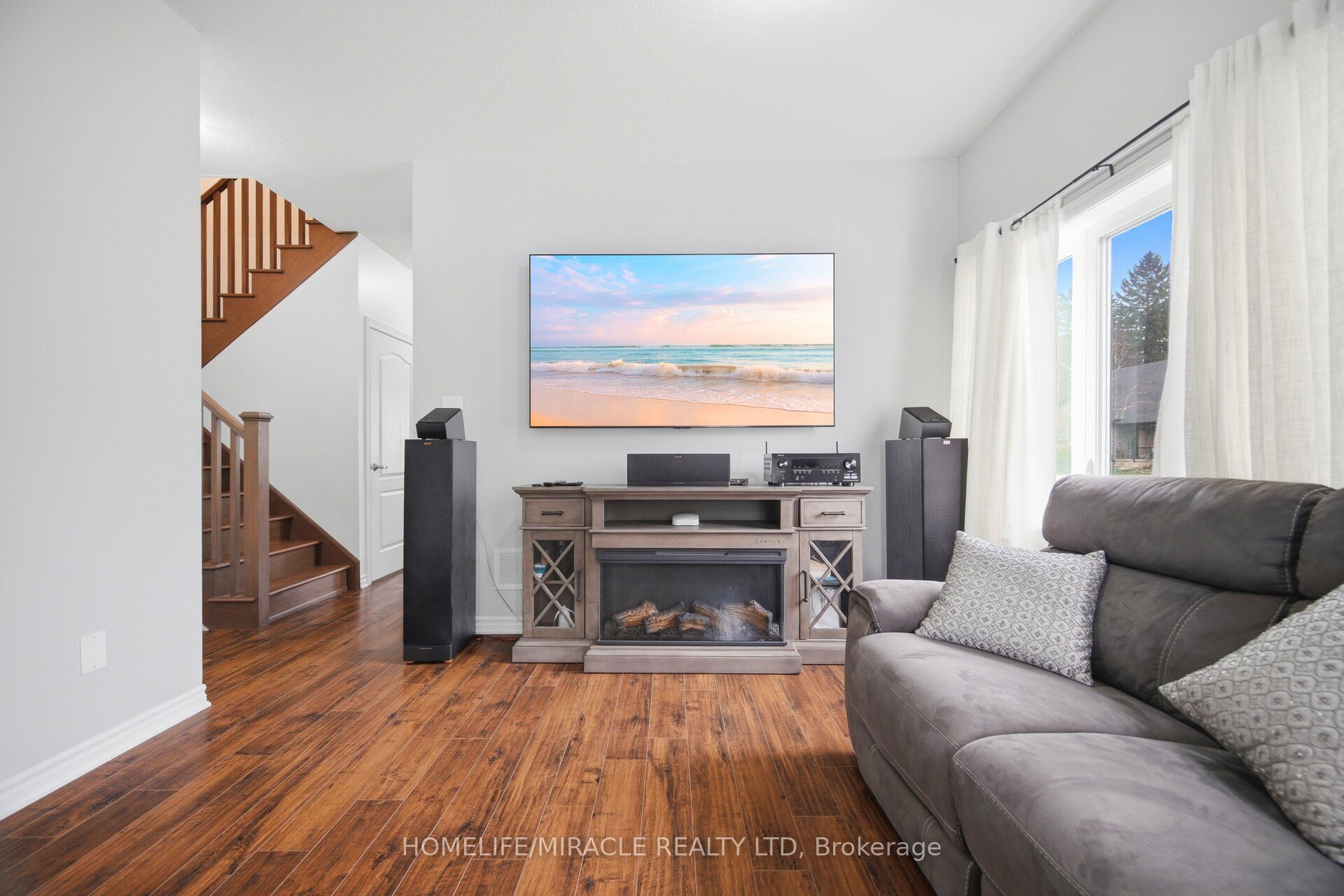 169 Berkshire Drive Property Photo 13