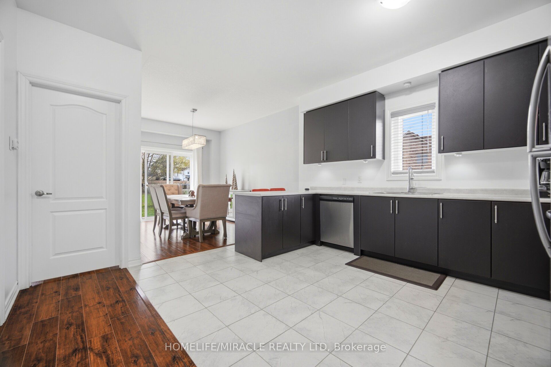 169 Berkshire Drive Property Photo 14