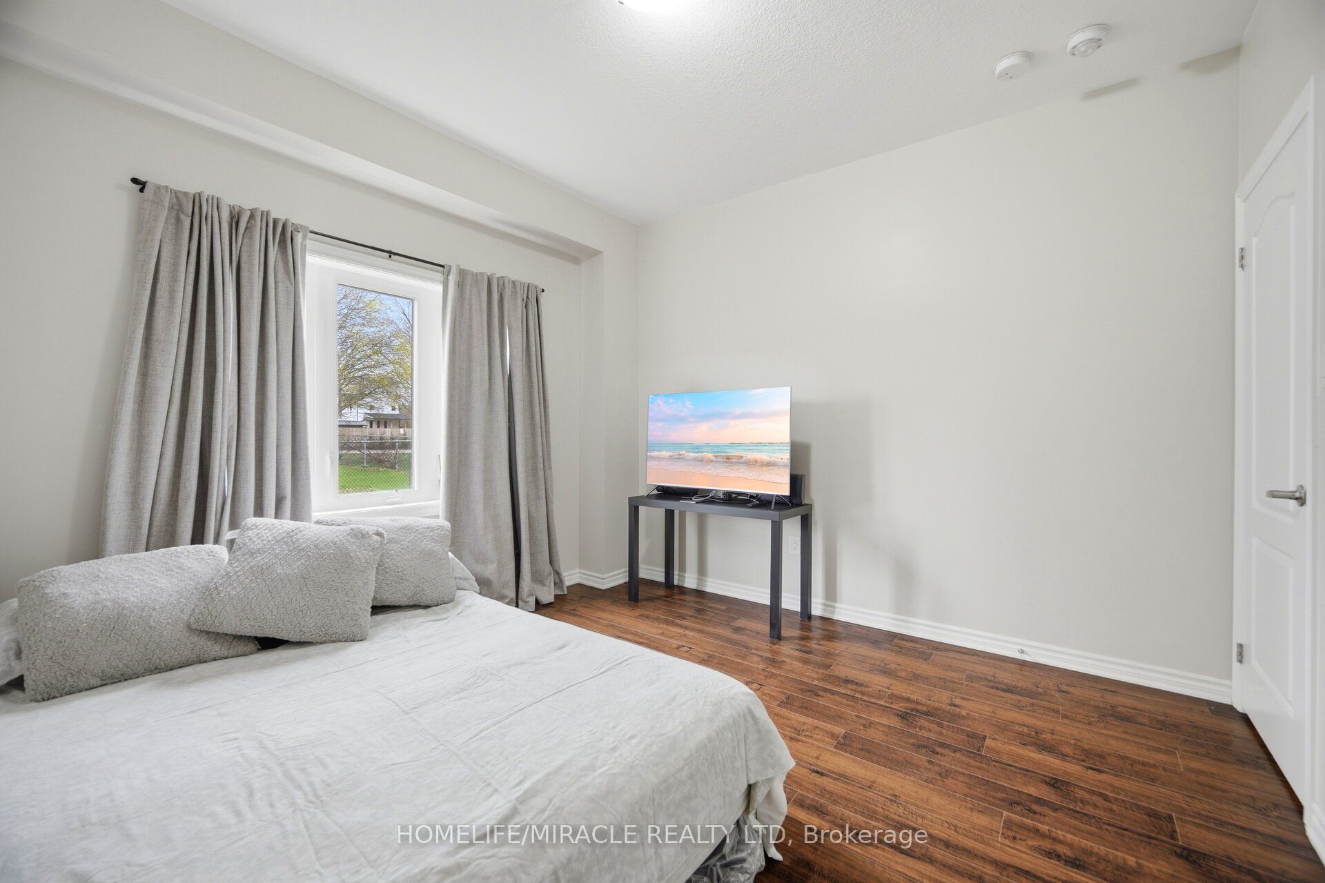 169 Berkshire Drive Property Photo 22