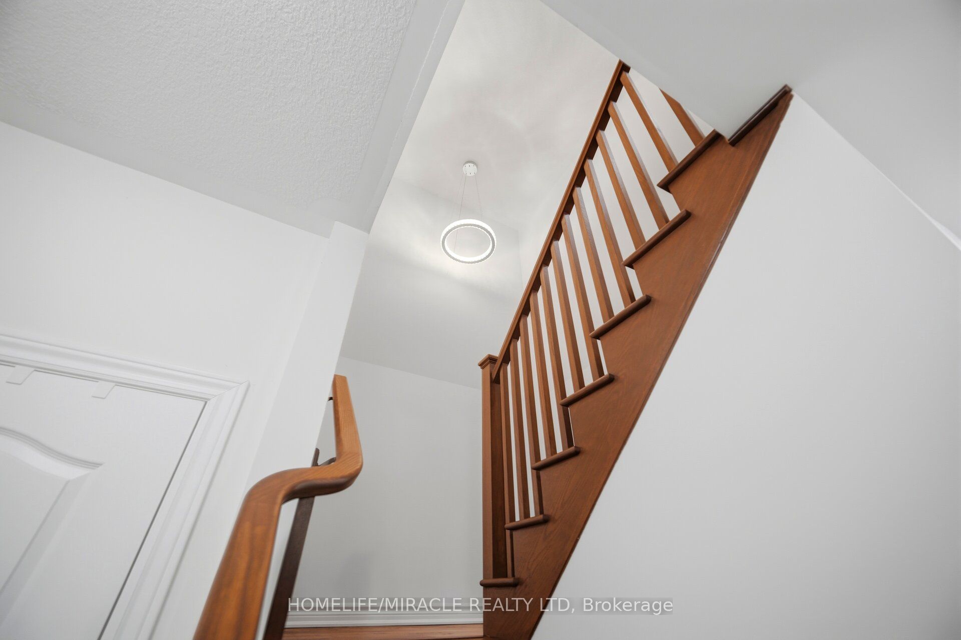 169 Berkshire Drive Property Photo 27