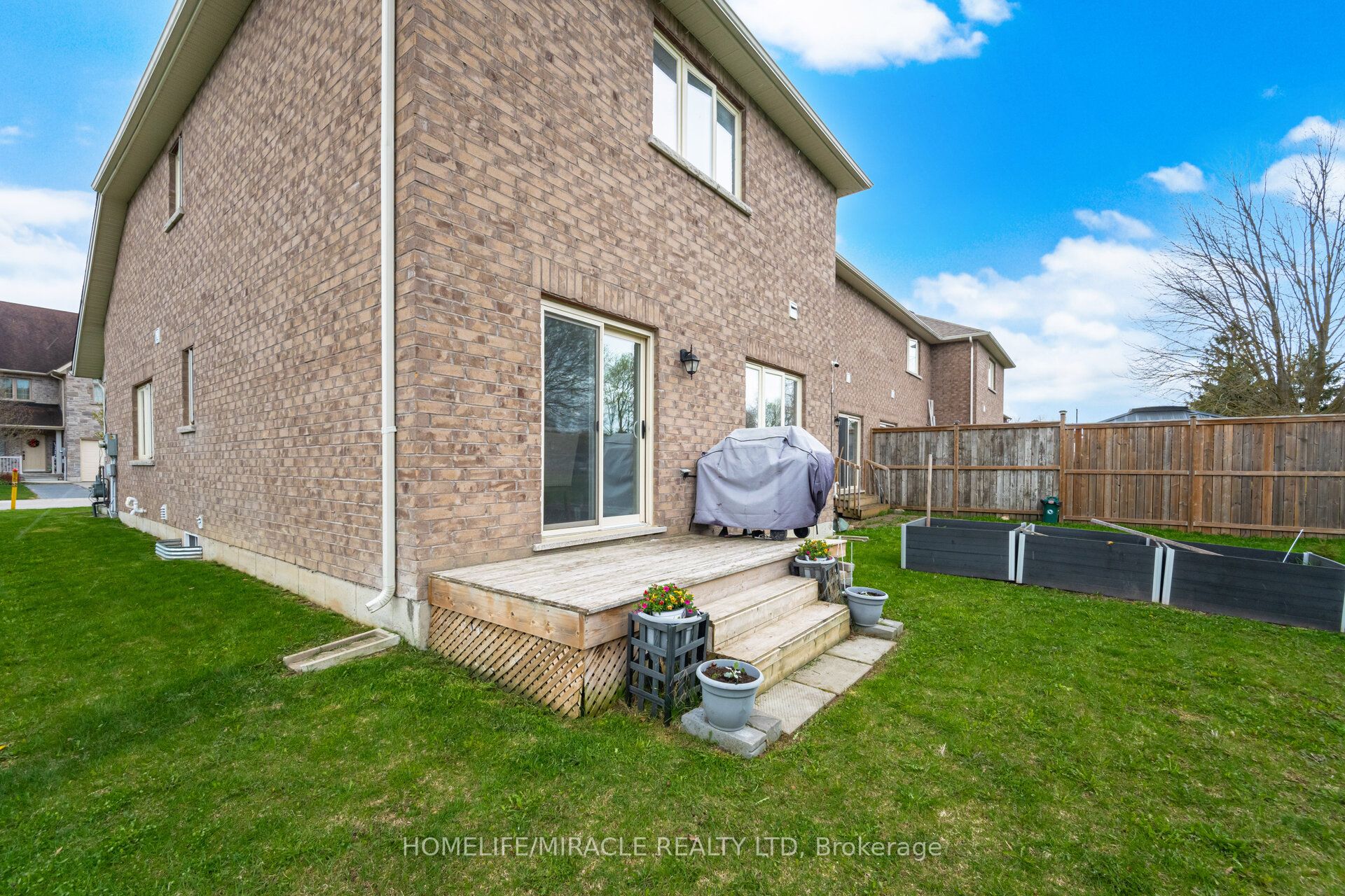 169 Berkshire Drive Property Photo 38