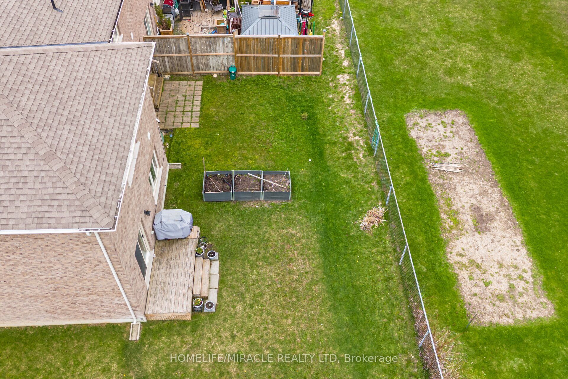 169 Berkshire Drive Property Photo 43