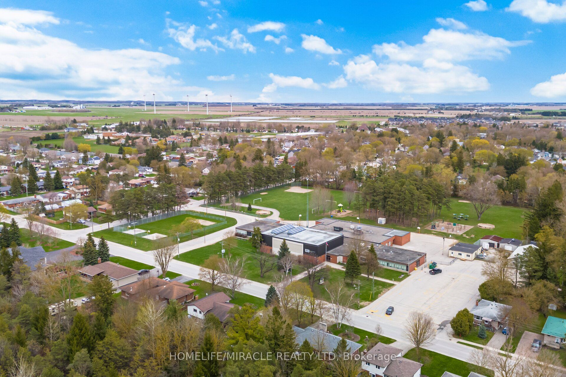 169 Berkshire Drive Property Photo 47