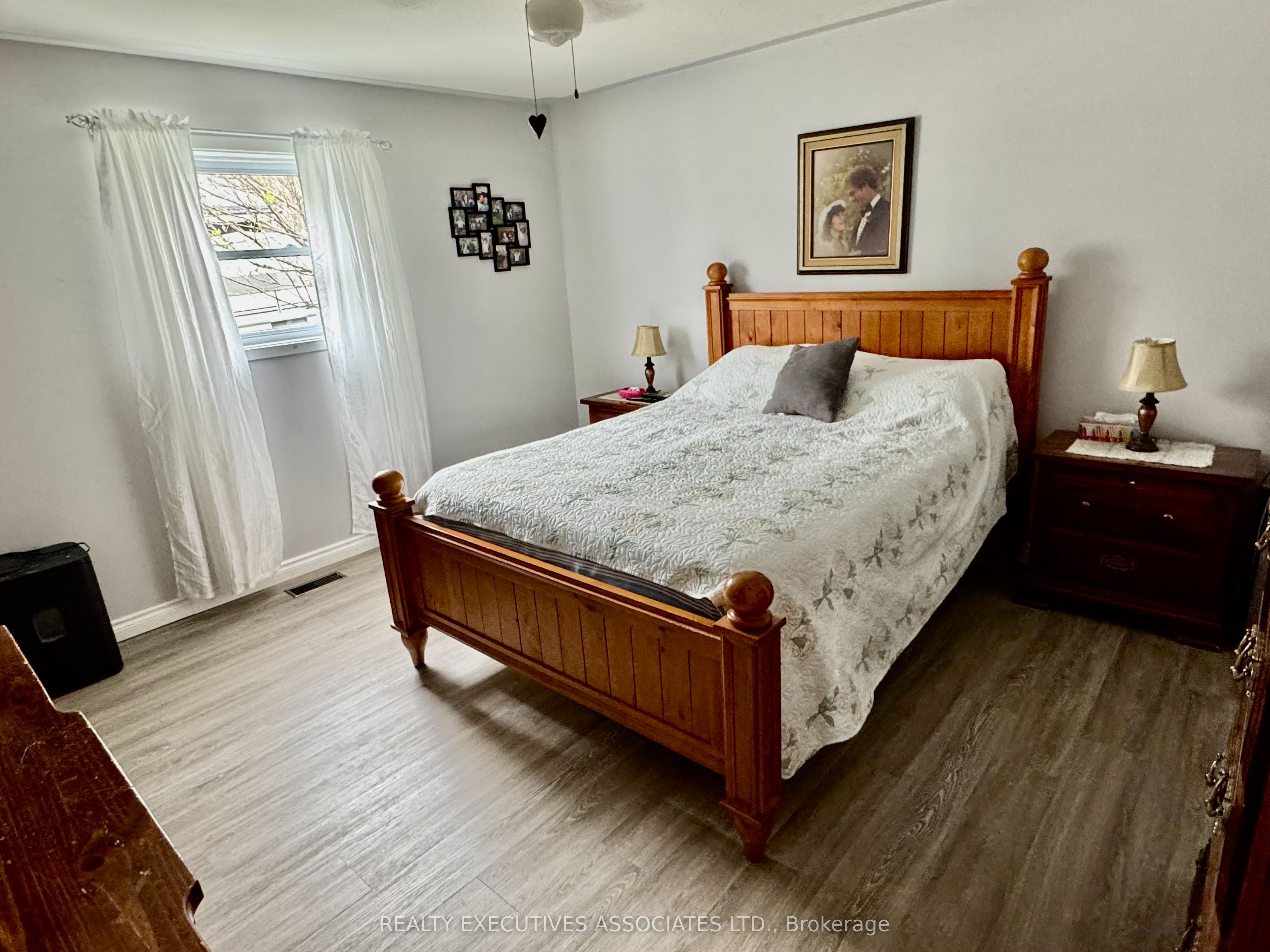 36 West Lane Property Photo 17
