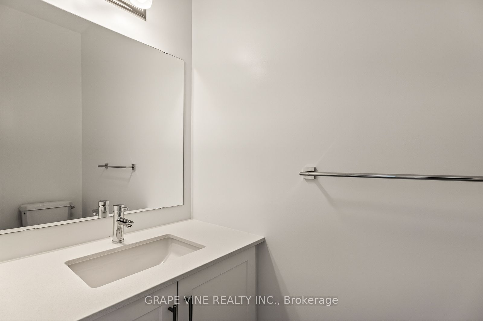 122 San Felice Circle Property Photo 7