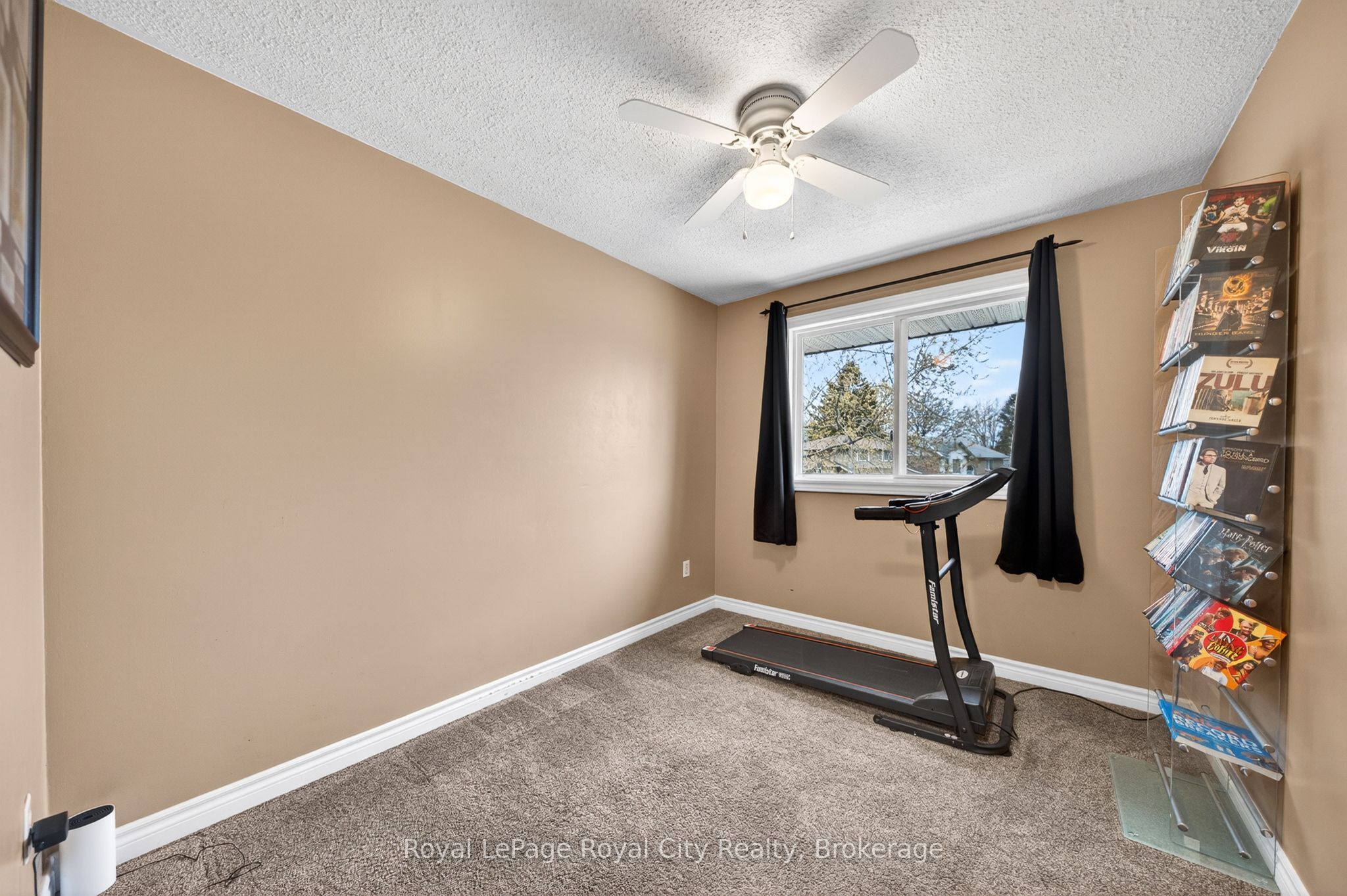 16 Sanderson Drive Property Photo 14