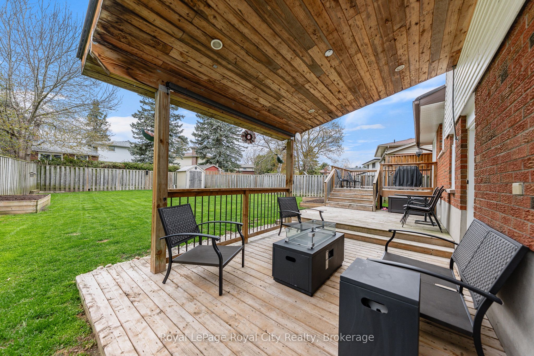 16 Sanderson Drive Property Photo 29