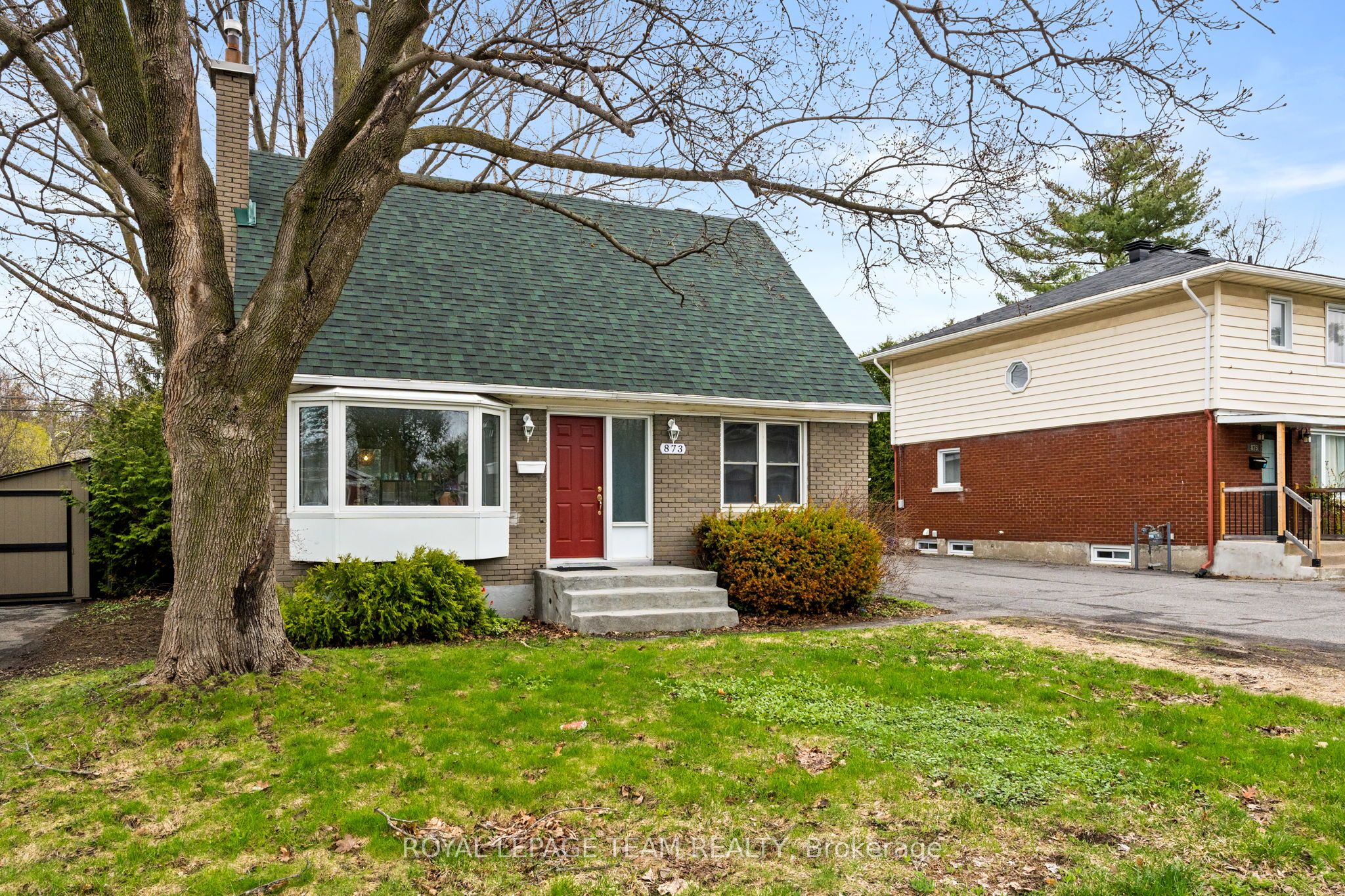 873 Smyth Road Property Photo 5