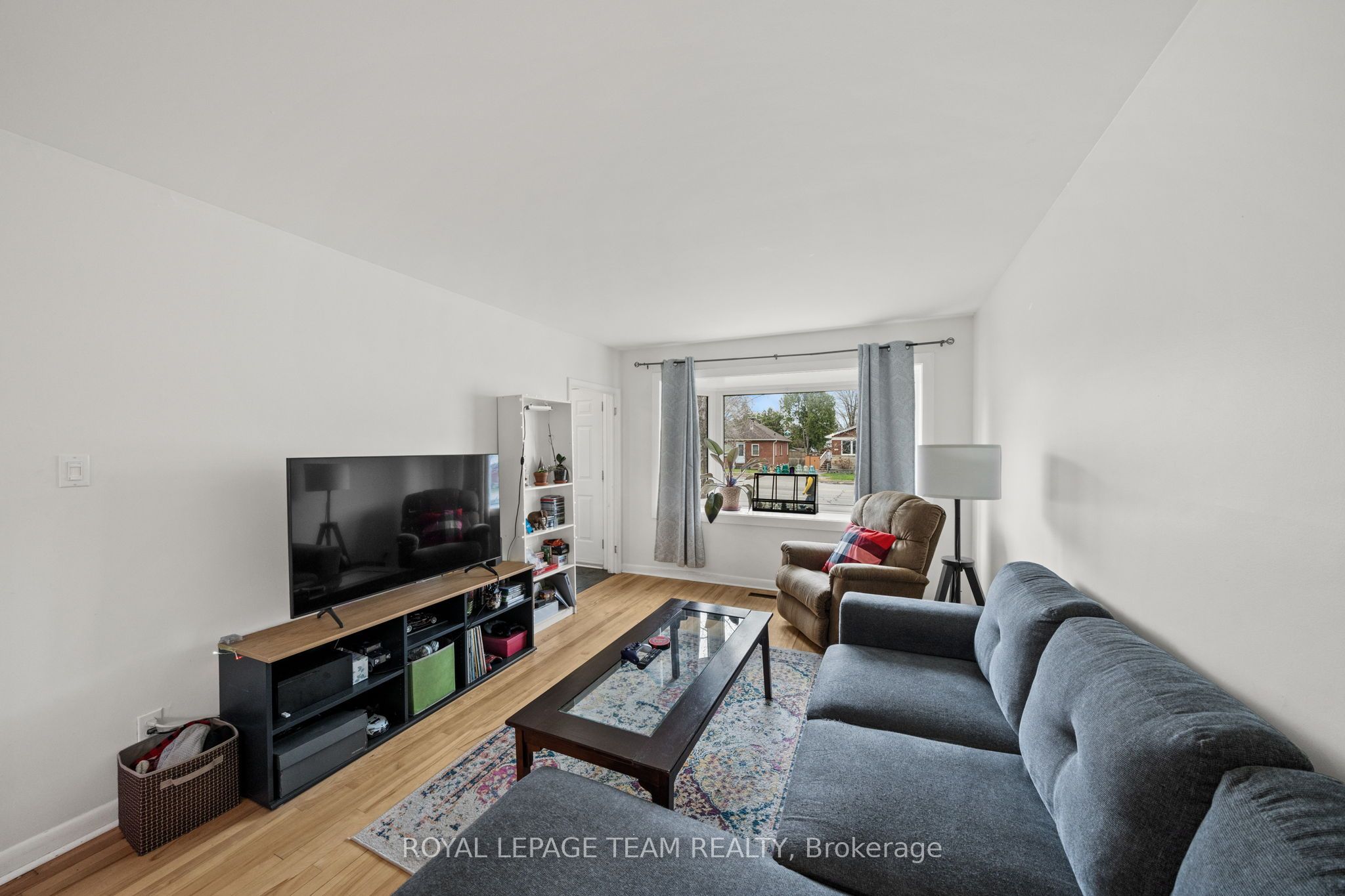 873 Smyth Road Property Photo 13