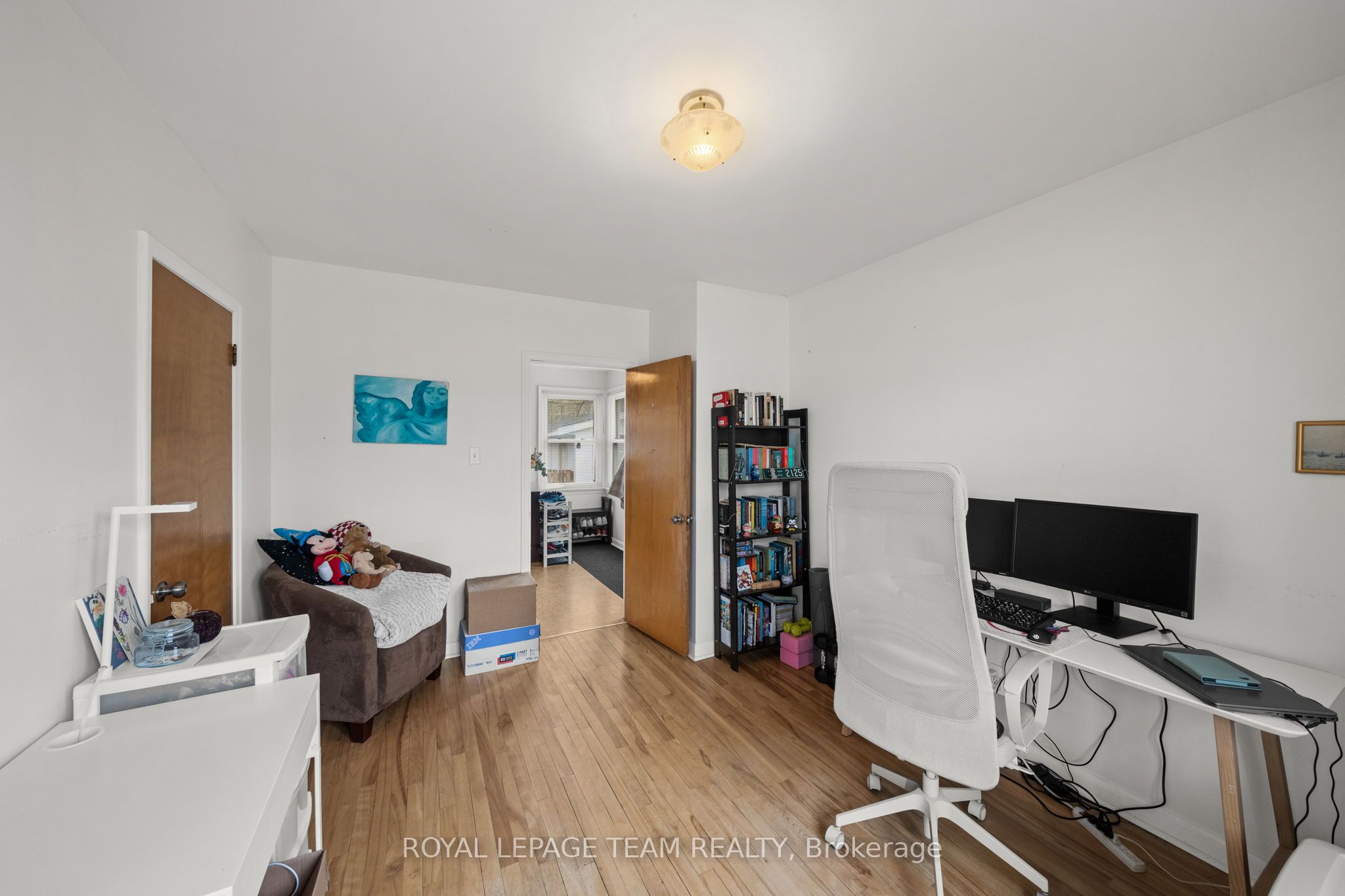 873 Smyth Road Property Photo 14