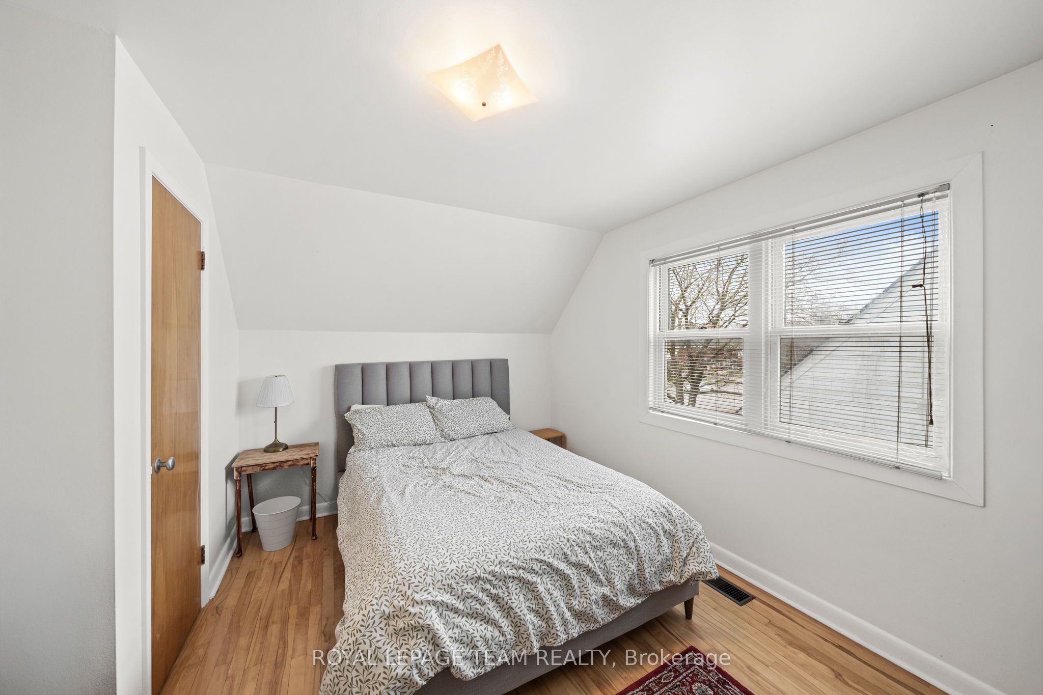 873 Smyth Road Property Photo 22