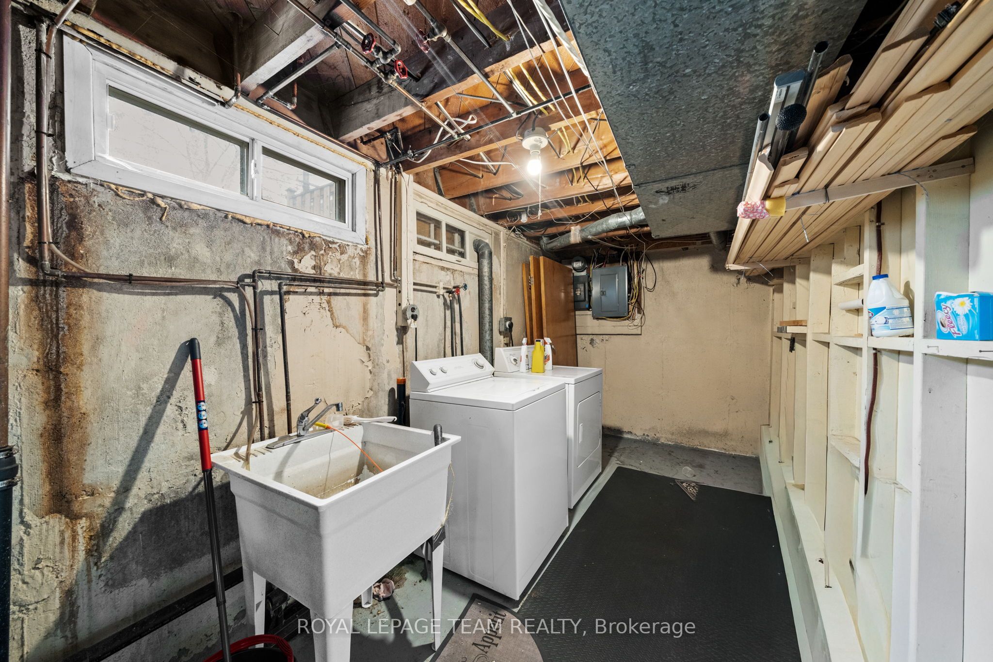 873 Smyth Road Property Photo 31