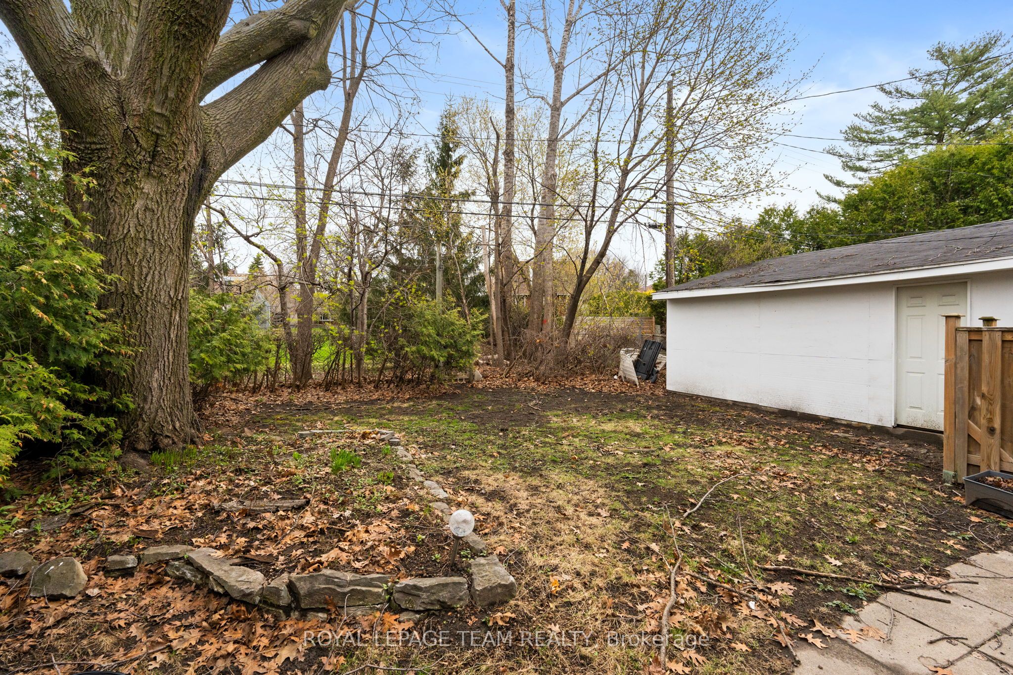 873 Smyth Road Property Photo 34