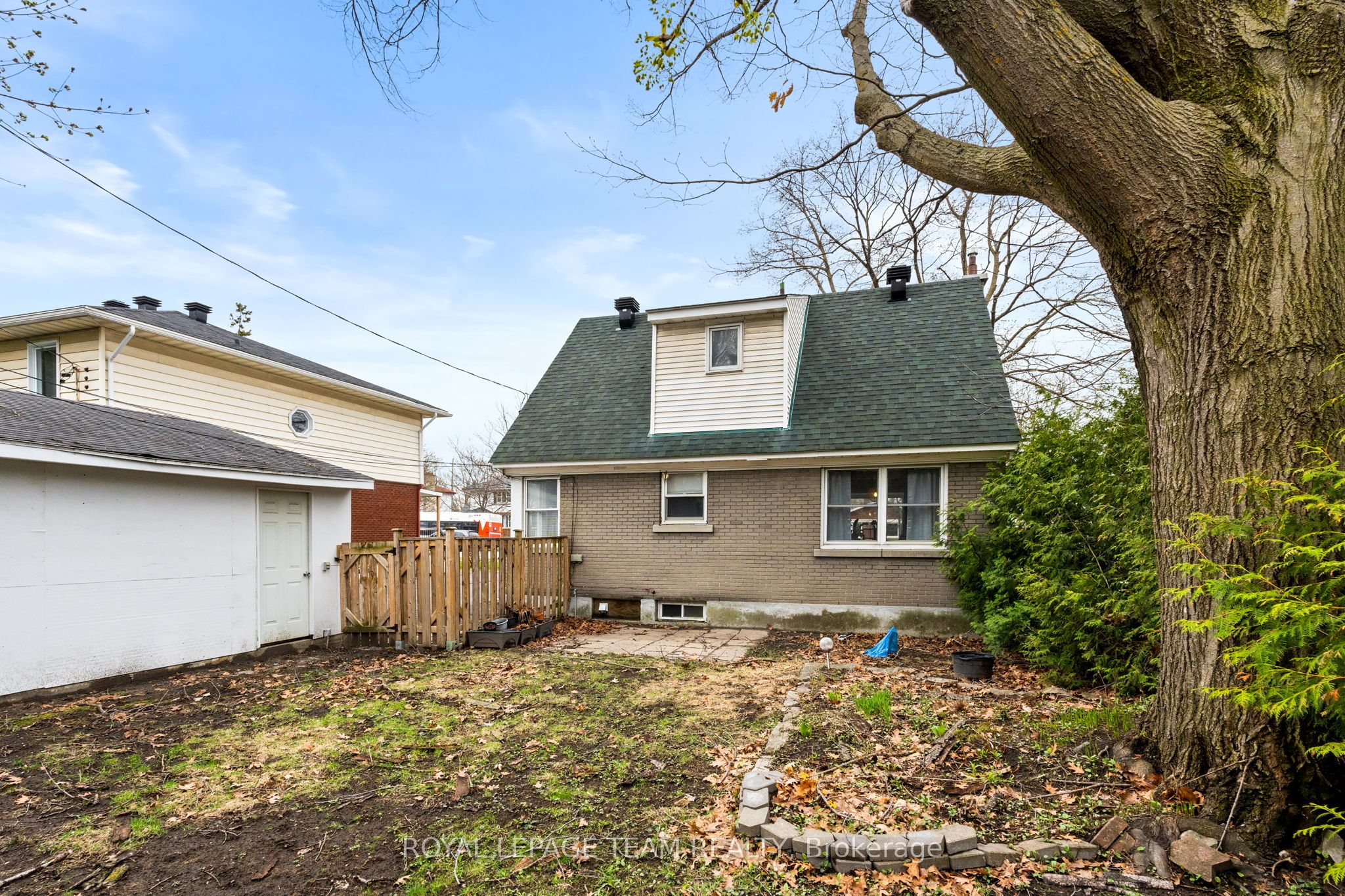 873 Smyth Road Property Photo 37