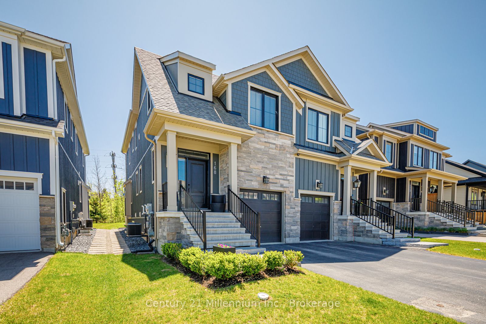 168 YELLOW BIRCH Crescent Property Photo 1