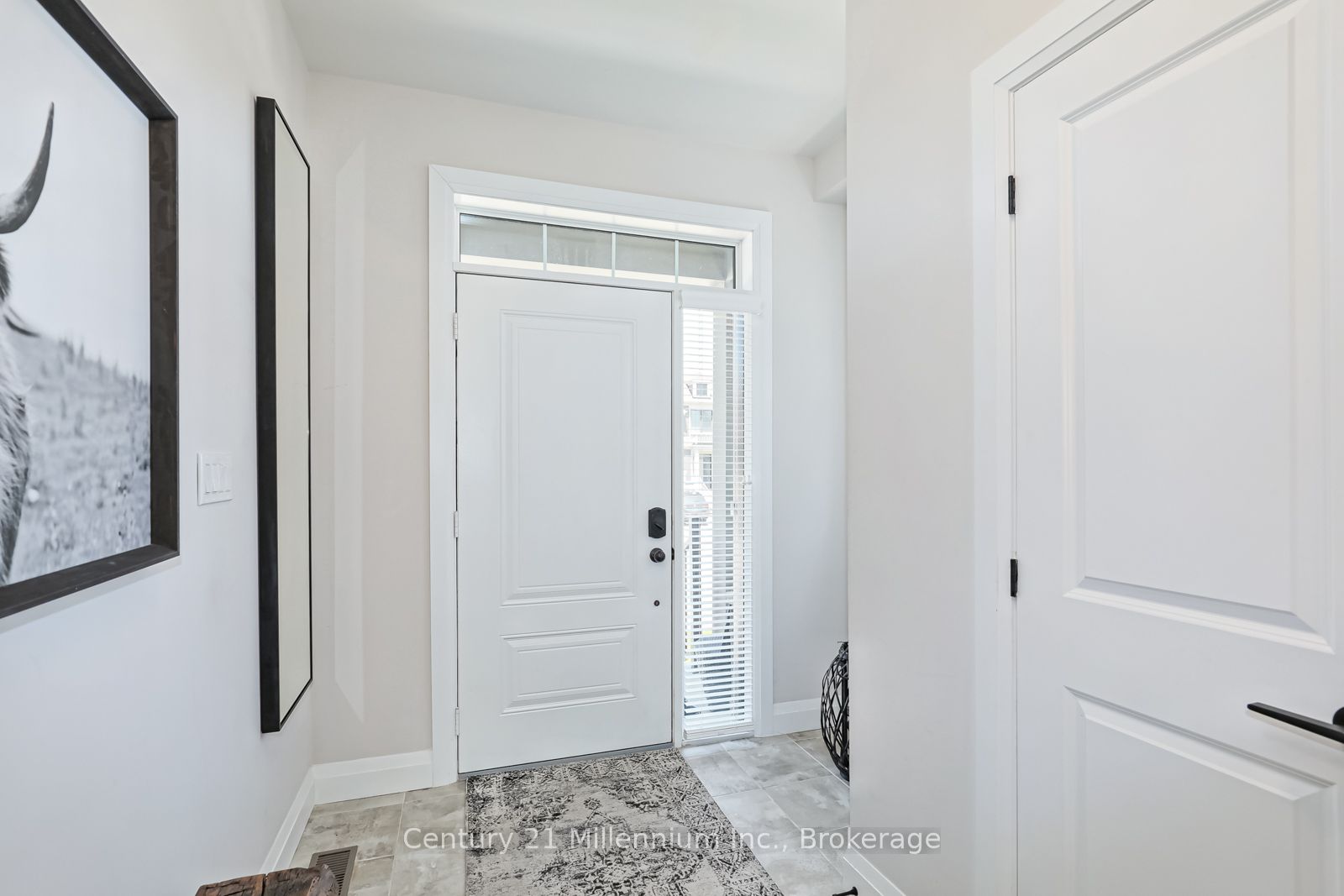 168 Yellow Birch Crescent Property Photo 4