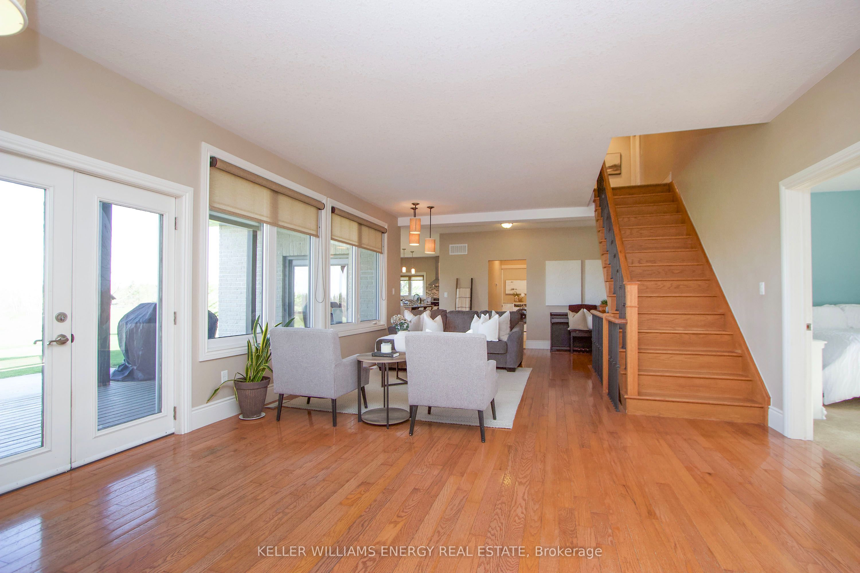 325 Zion Line Property Photo 6