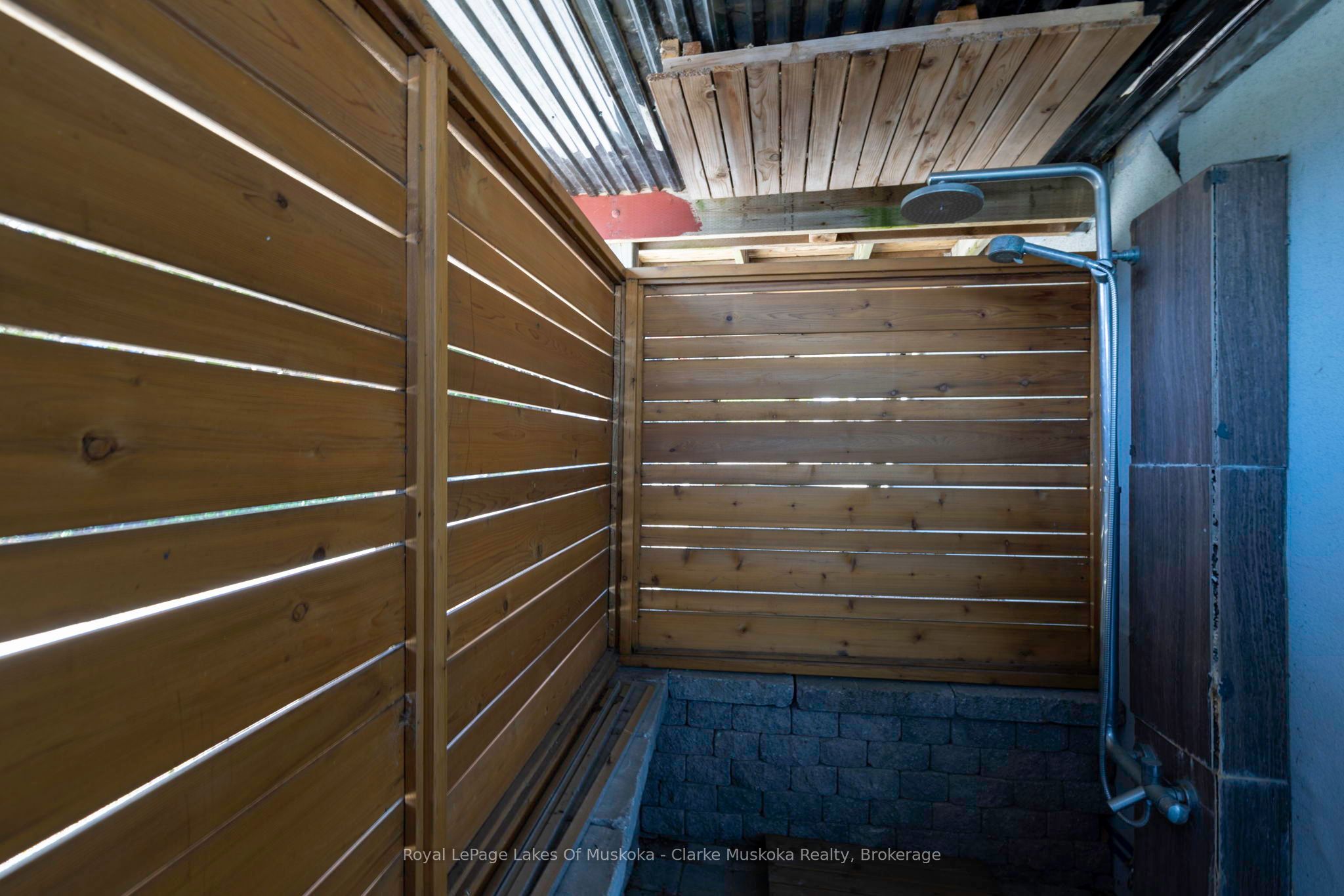 64 Valley Road Property Photo 5