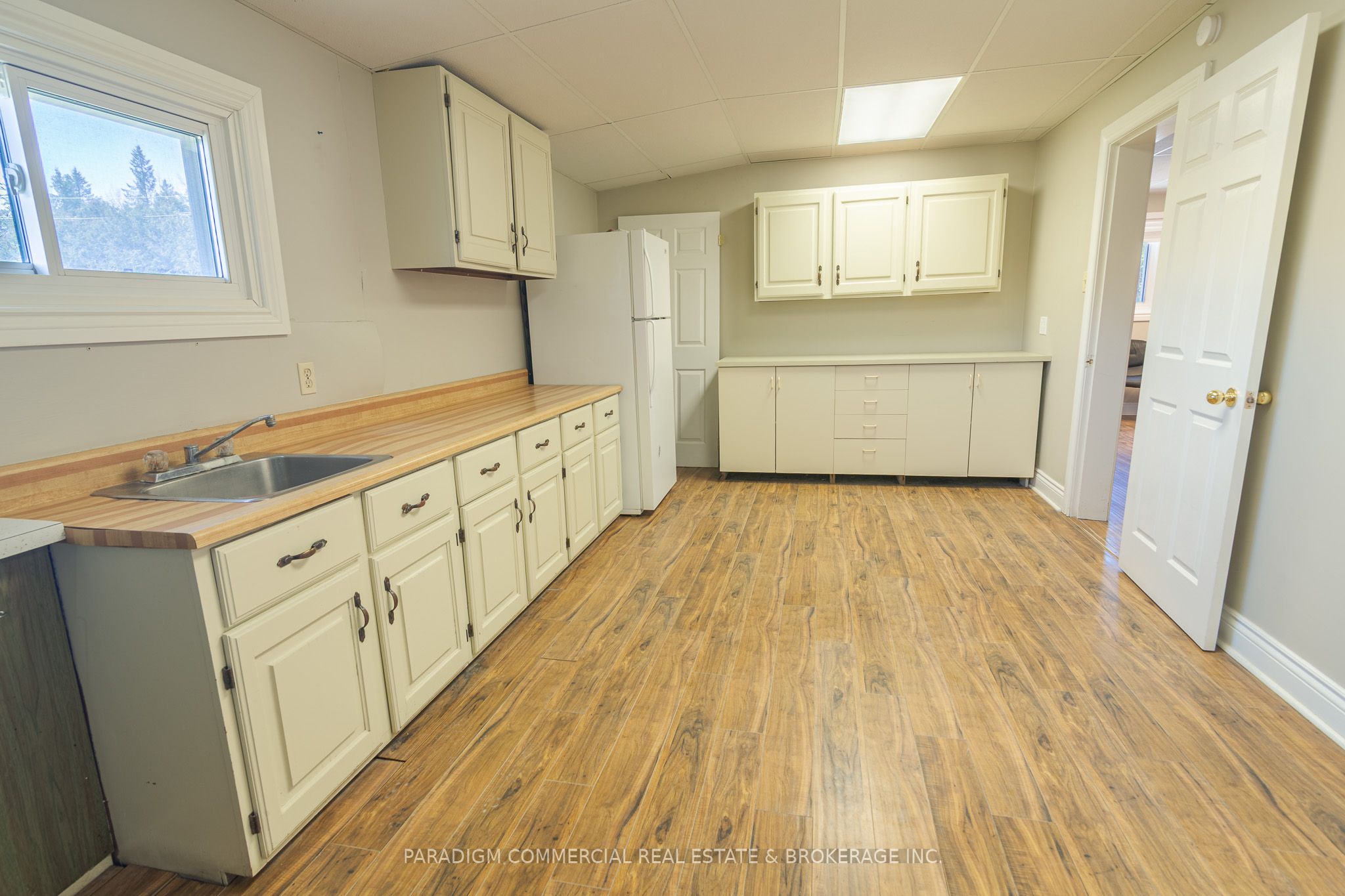 4609 March Road Property Photo 11