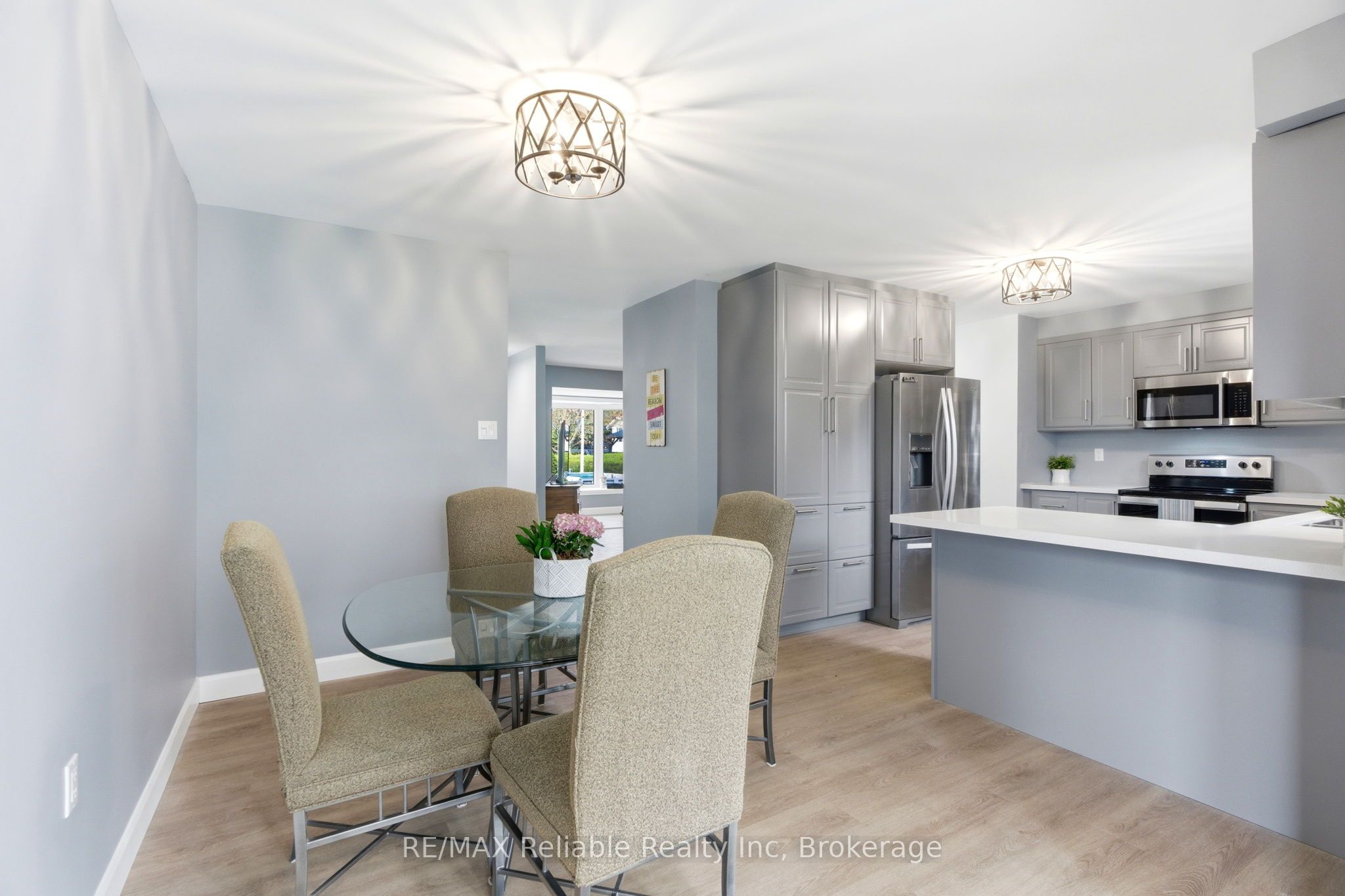 313 Krohmer Drive Property Photo 17