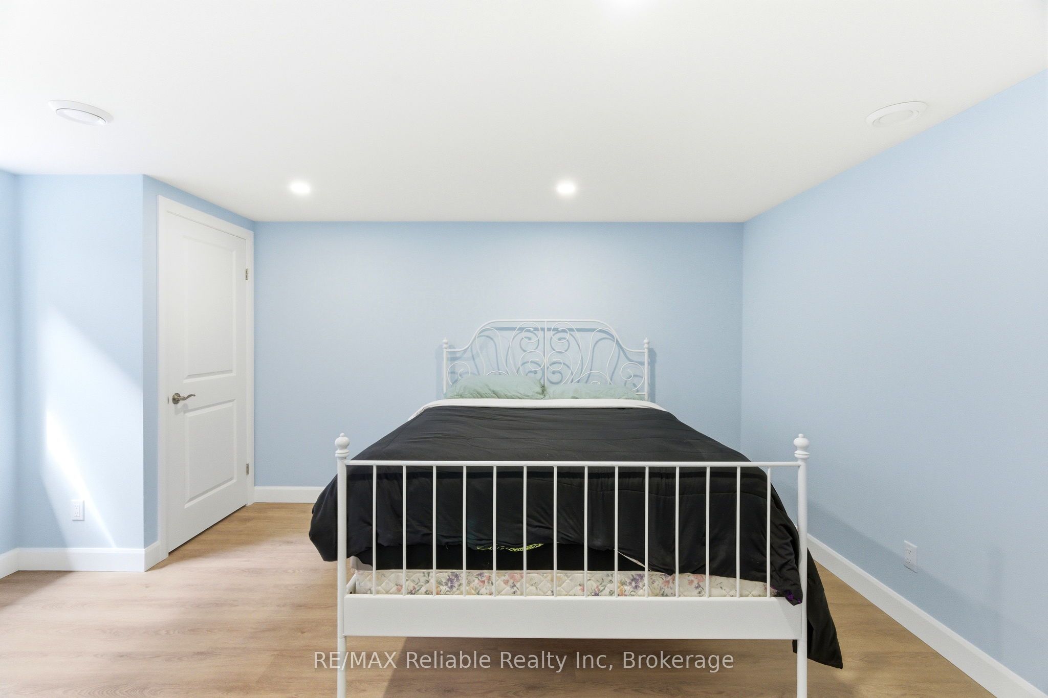 313 Krohmer Drive Property Photo 34