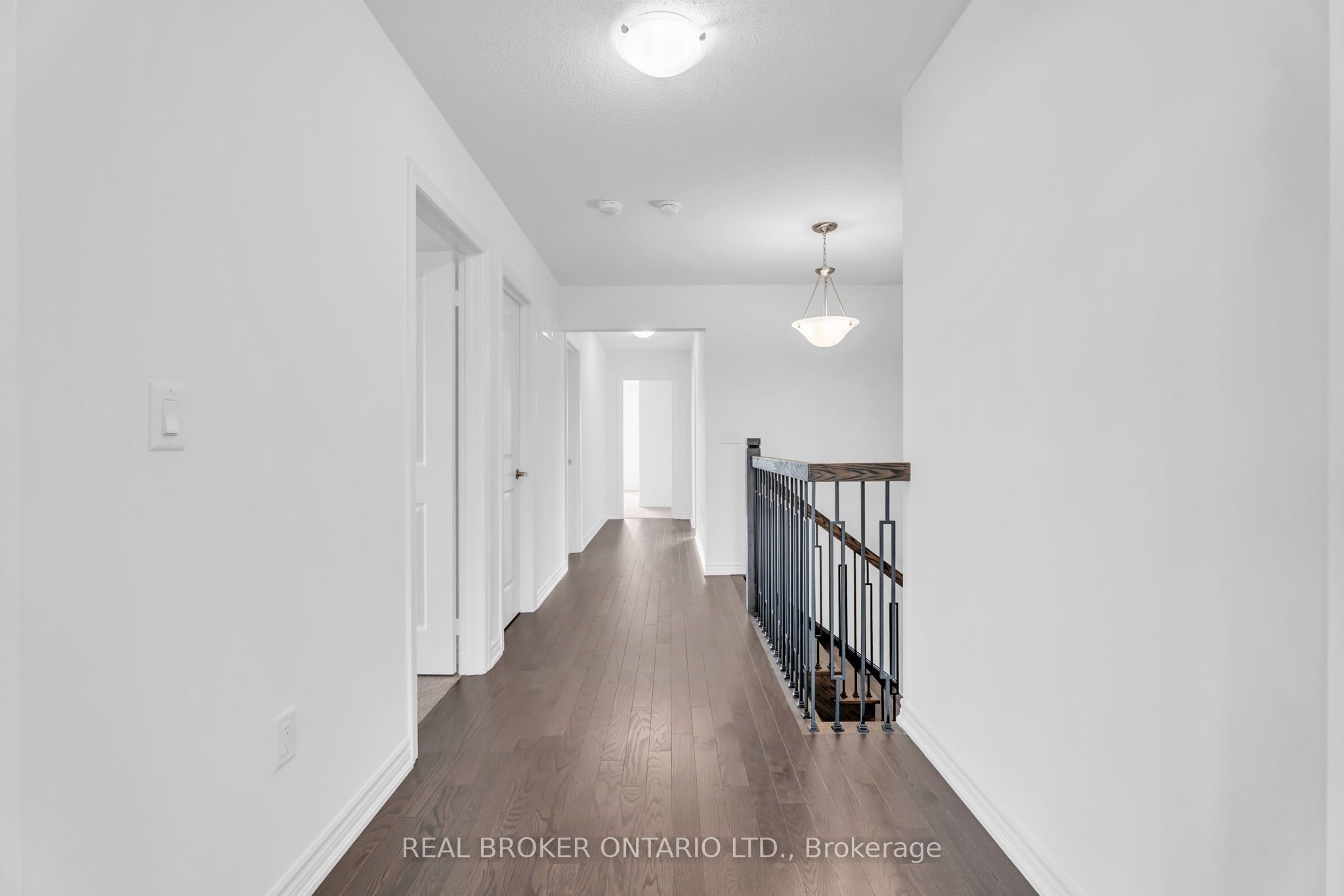 430 Vandusen Avenue Property Photo 32