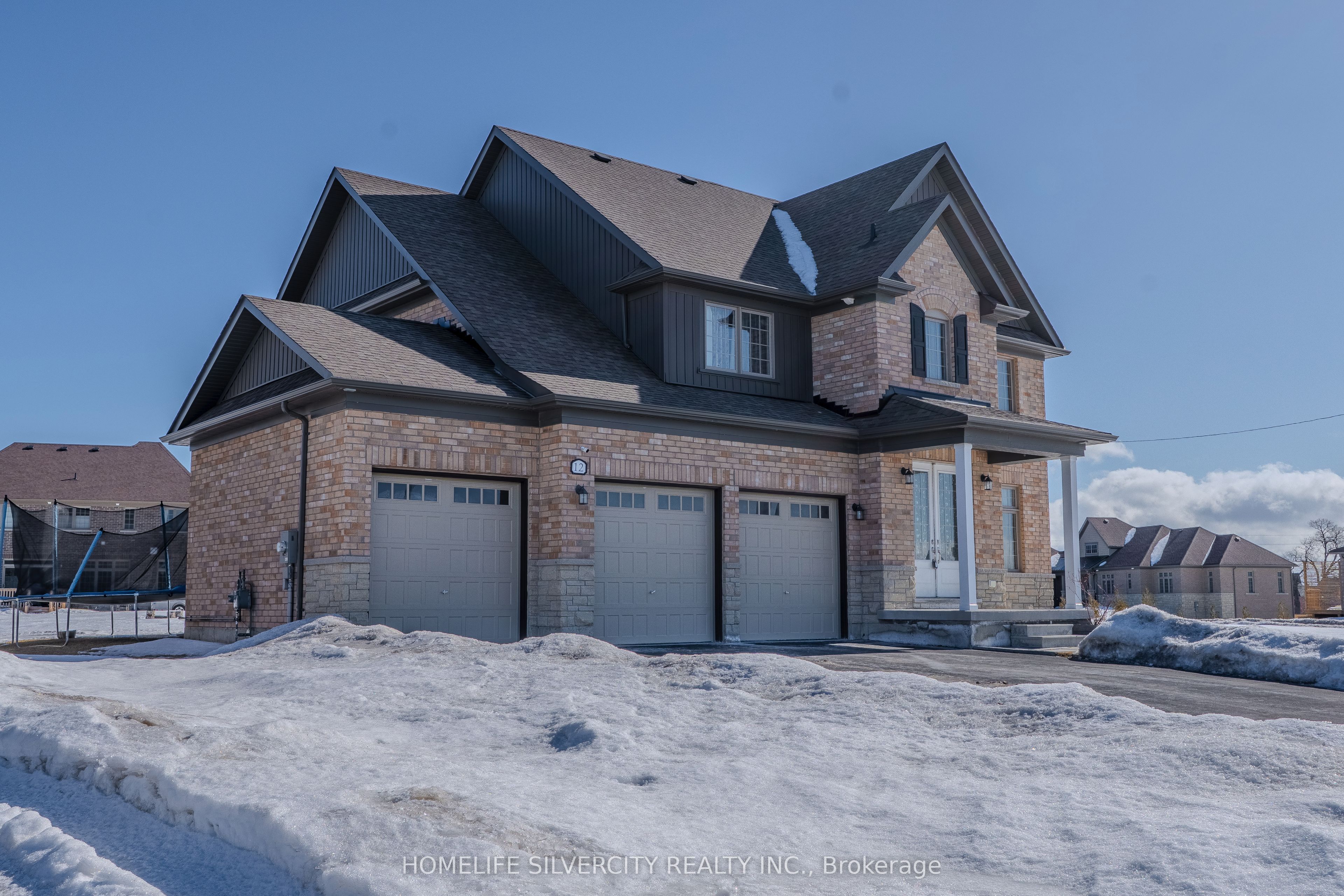 12 Summer Breeze Drive Property Photo 7