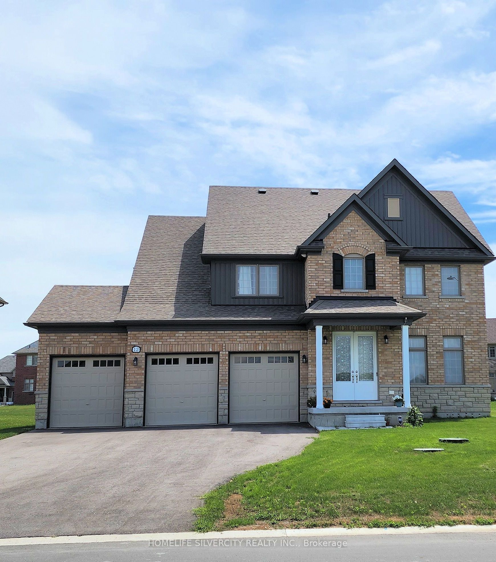 12 Summer Breeze Drive Property Photo 8