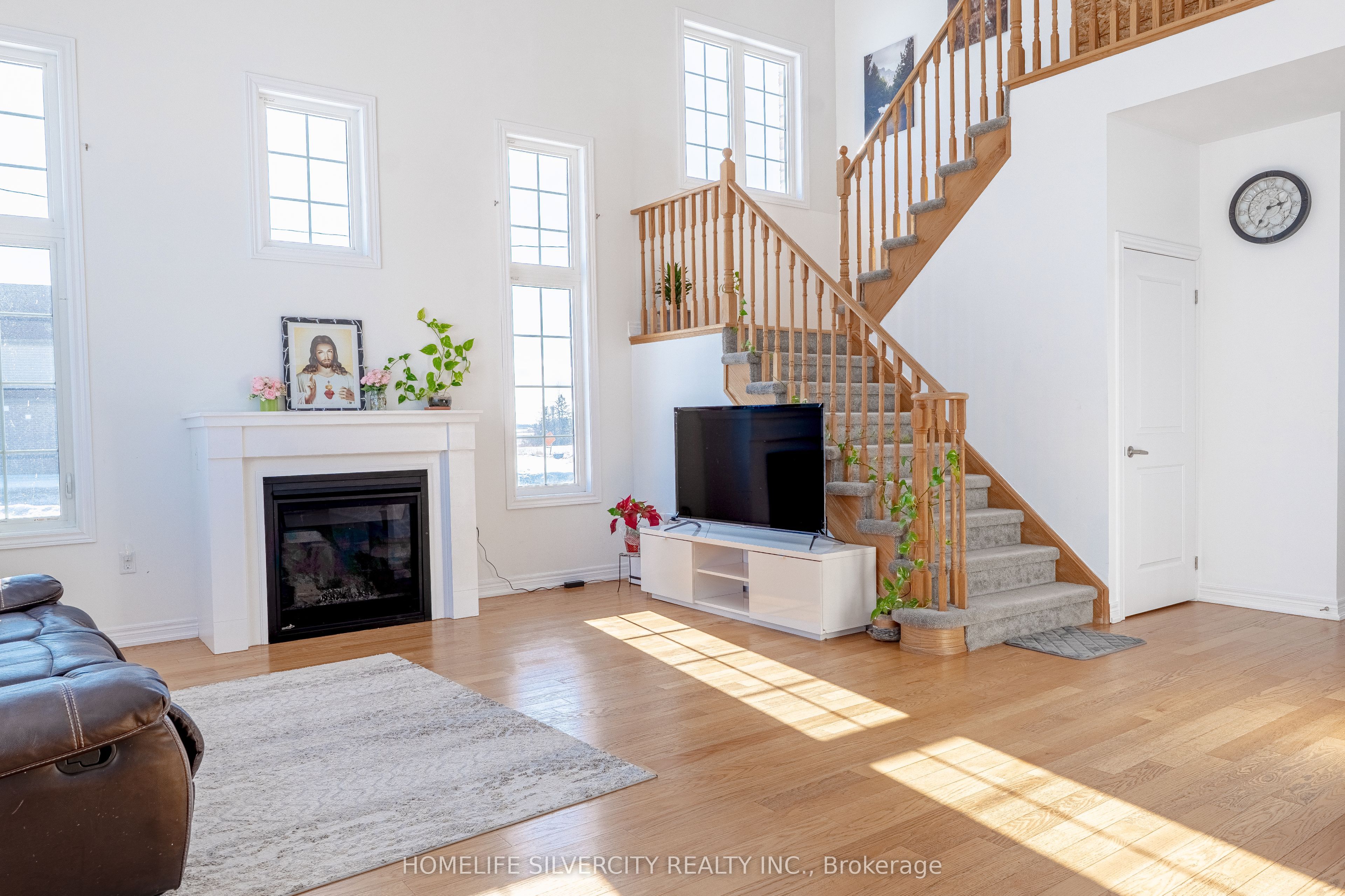 12 Summer Breeze Drive Property Photo 10