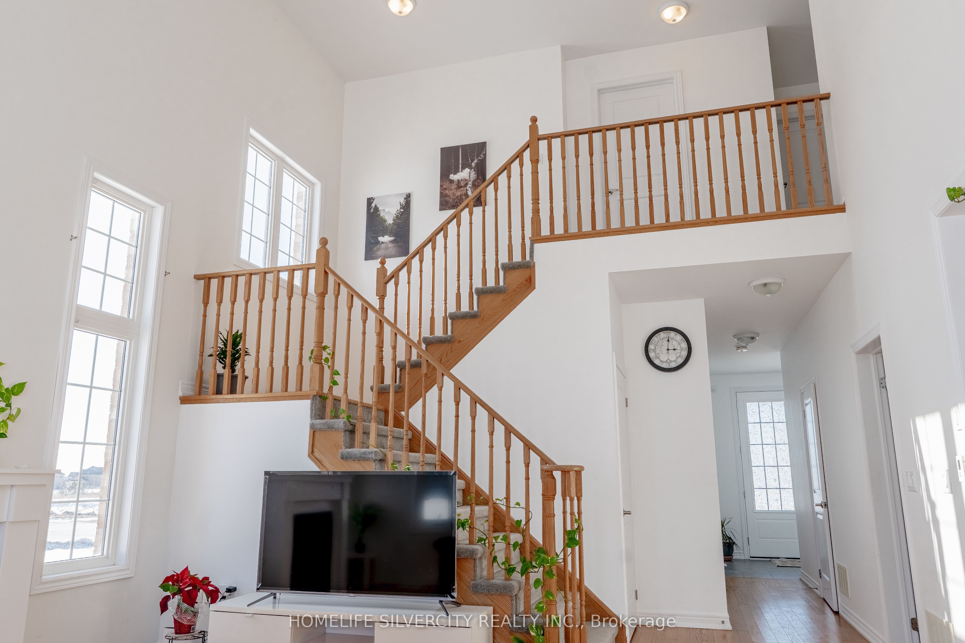 12 Summer Breeze Drive Property Photo 18