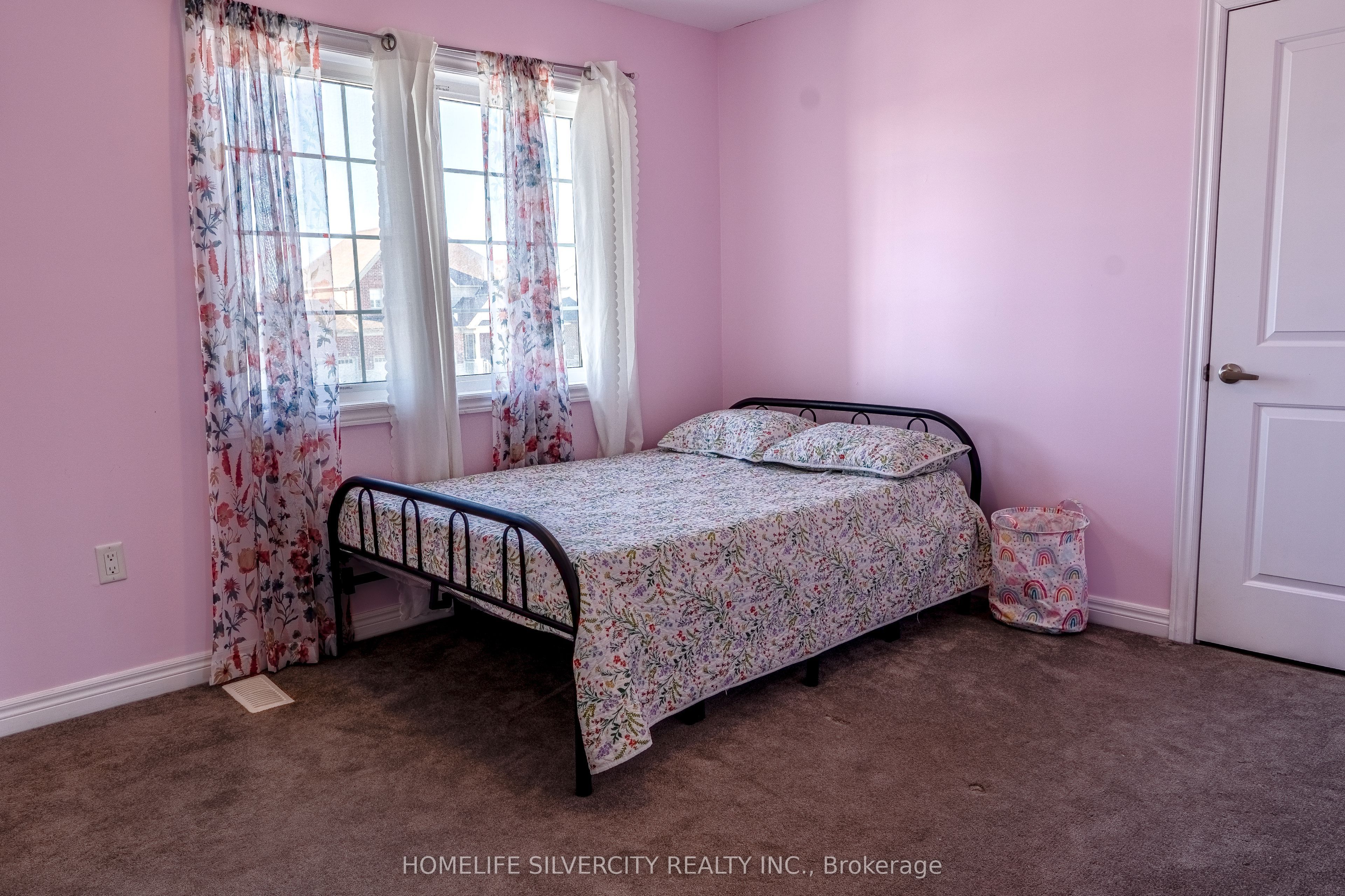12 Summer Breeze Drive Property Photo 38