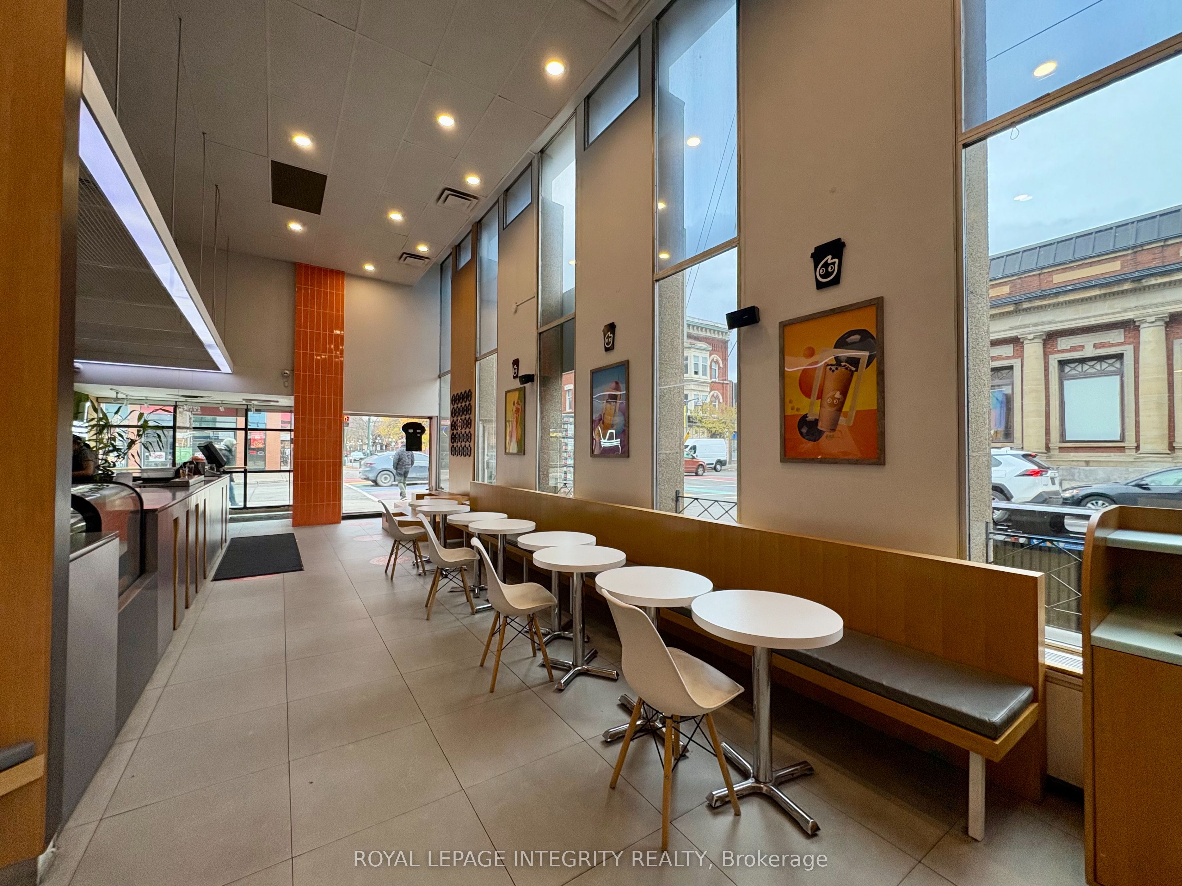 290 Bank Street Property Photo 5