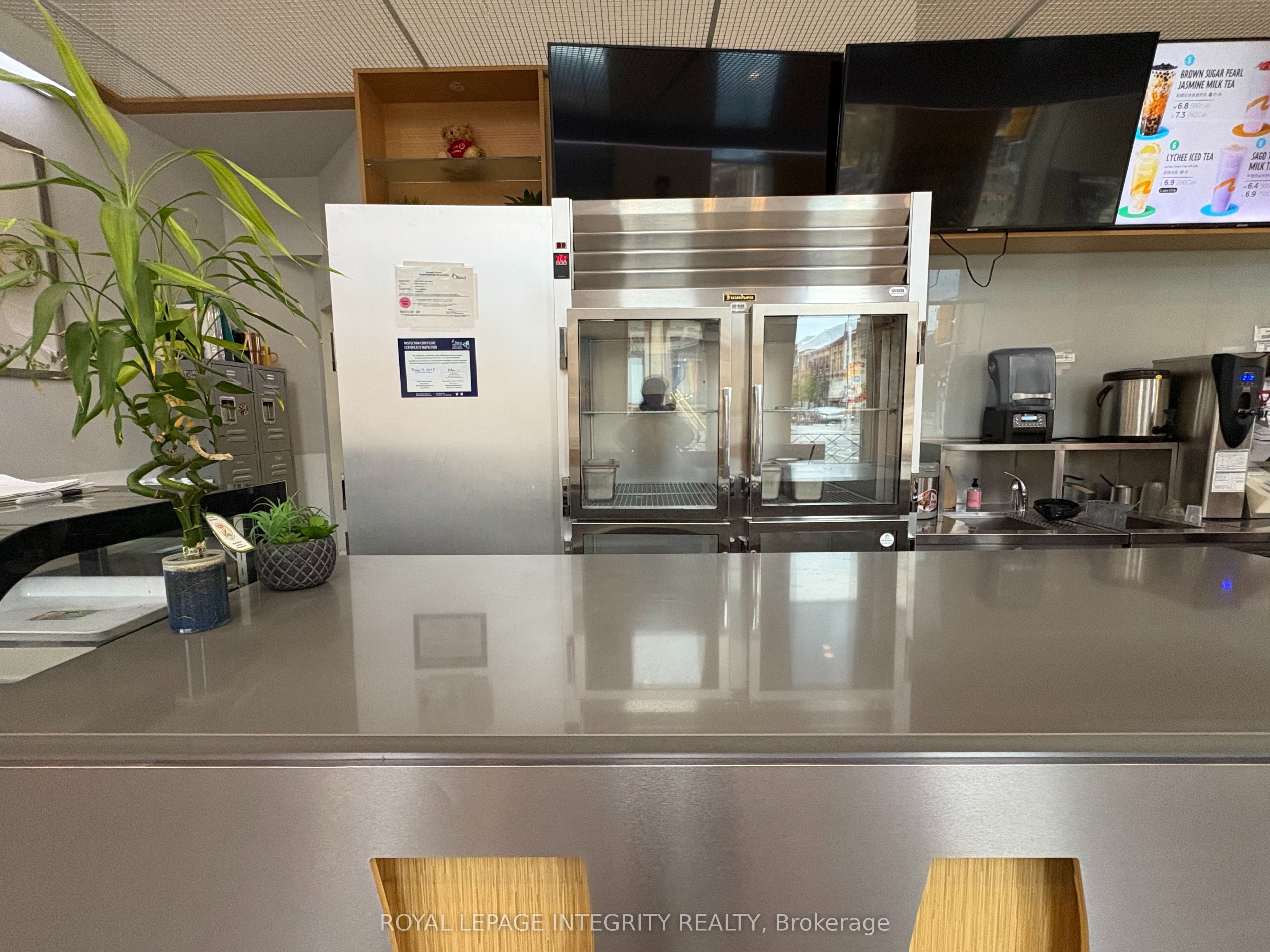 290 Bank Street Property Photo 15