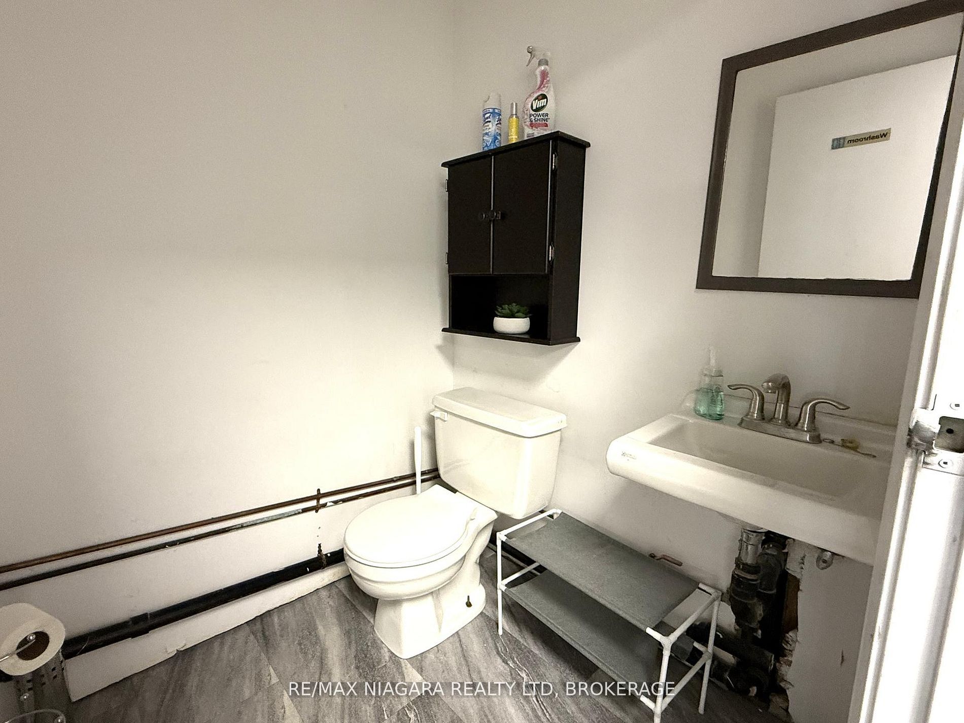 224 Garrison Road 4 Property Photo 10