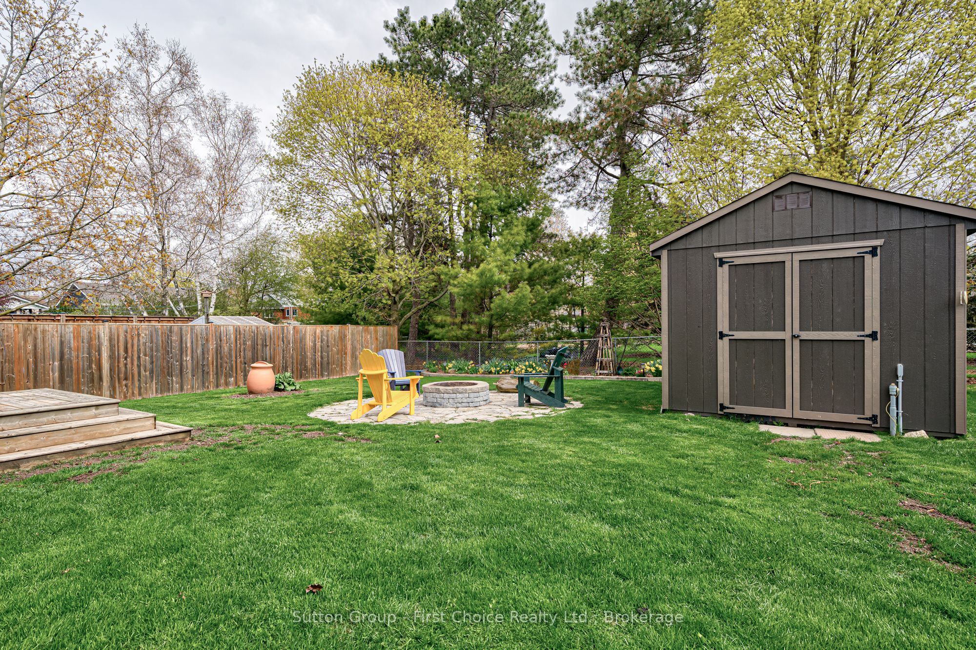 19 Eleanor Street Property Photo 46