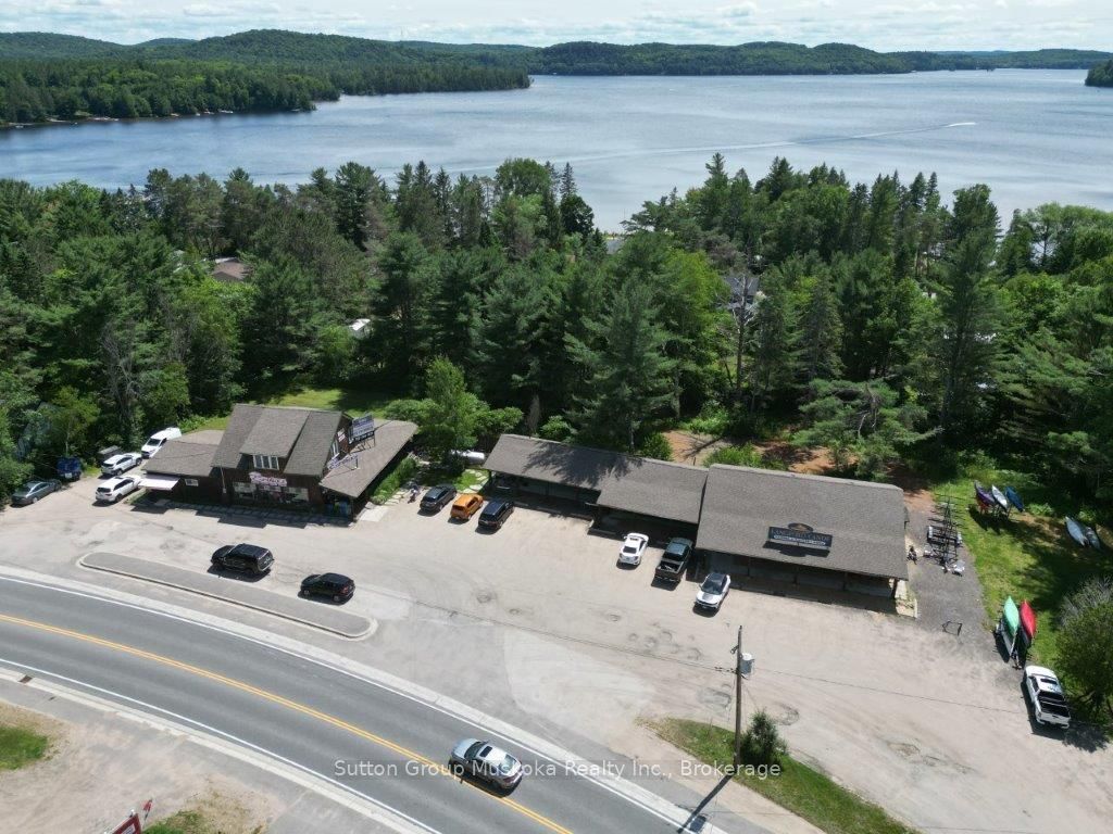 2832 60 Highway Property Photo 1