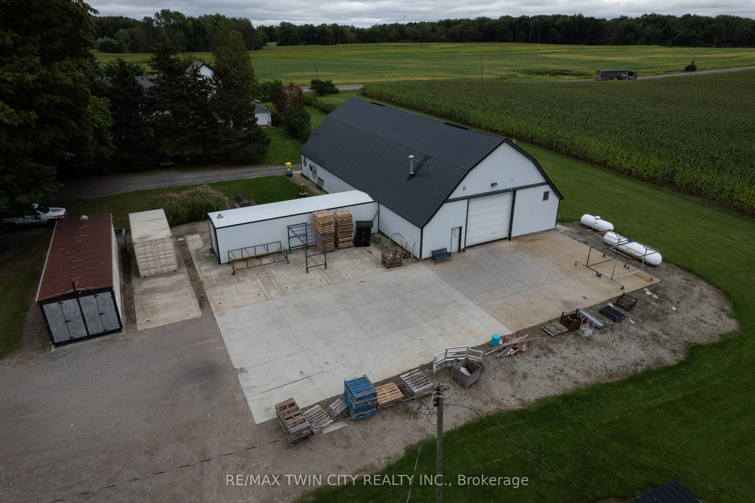 331 Middle Townline Road Property Photo 7