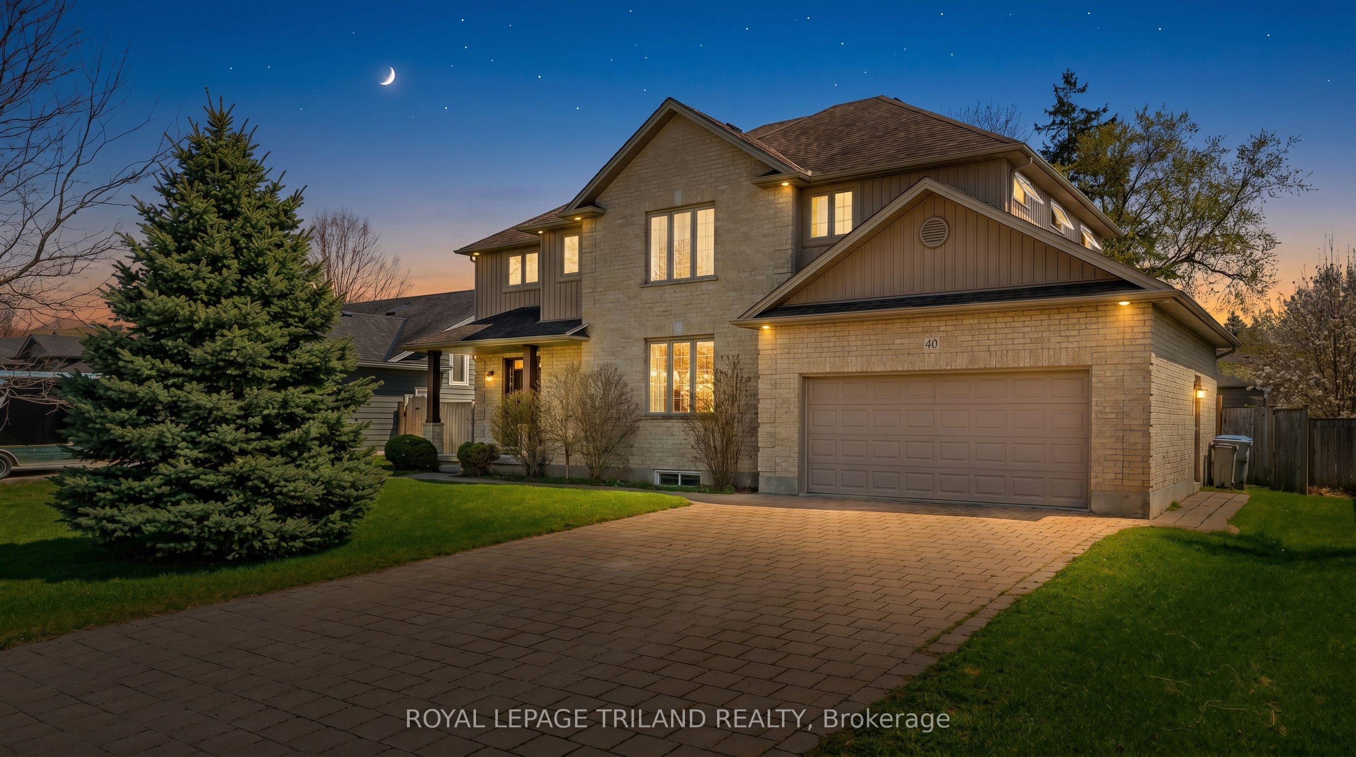 40 Fieldstone Crescent Property Photo 3