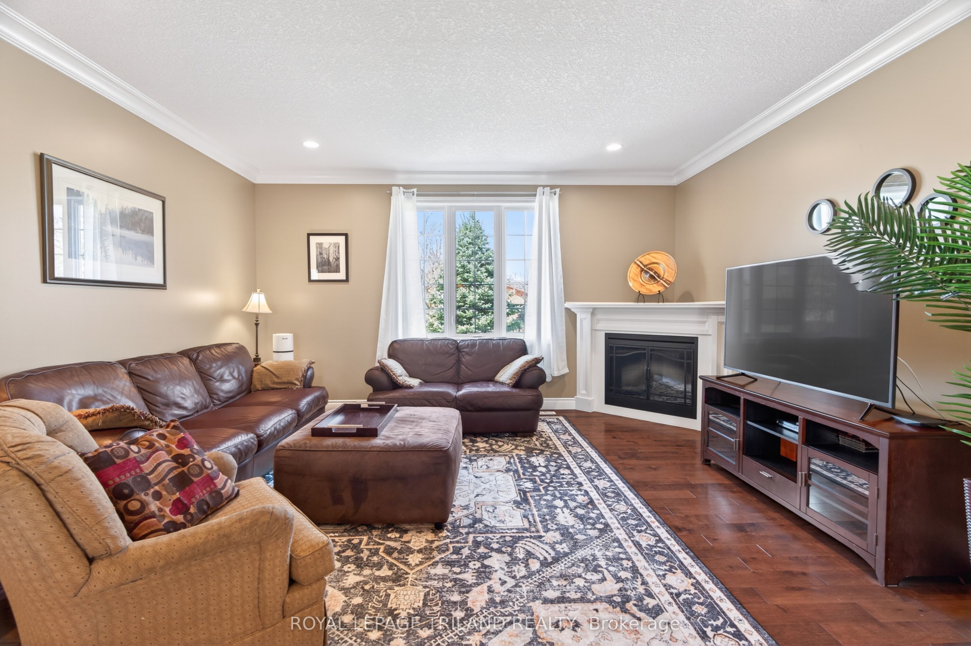 40 Fieldstone Crescent Property Photo 11