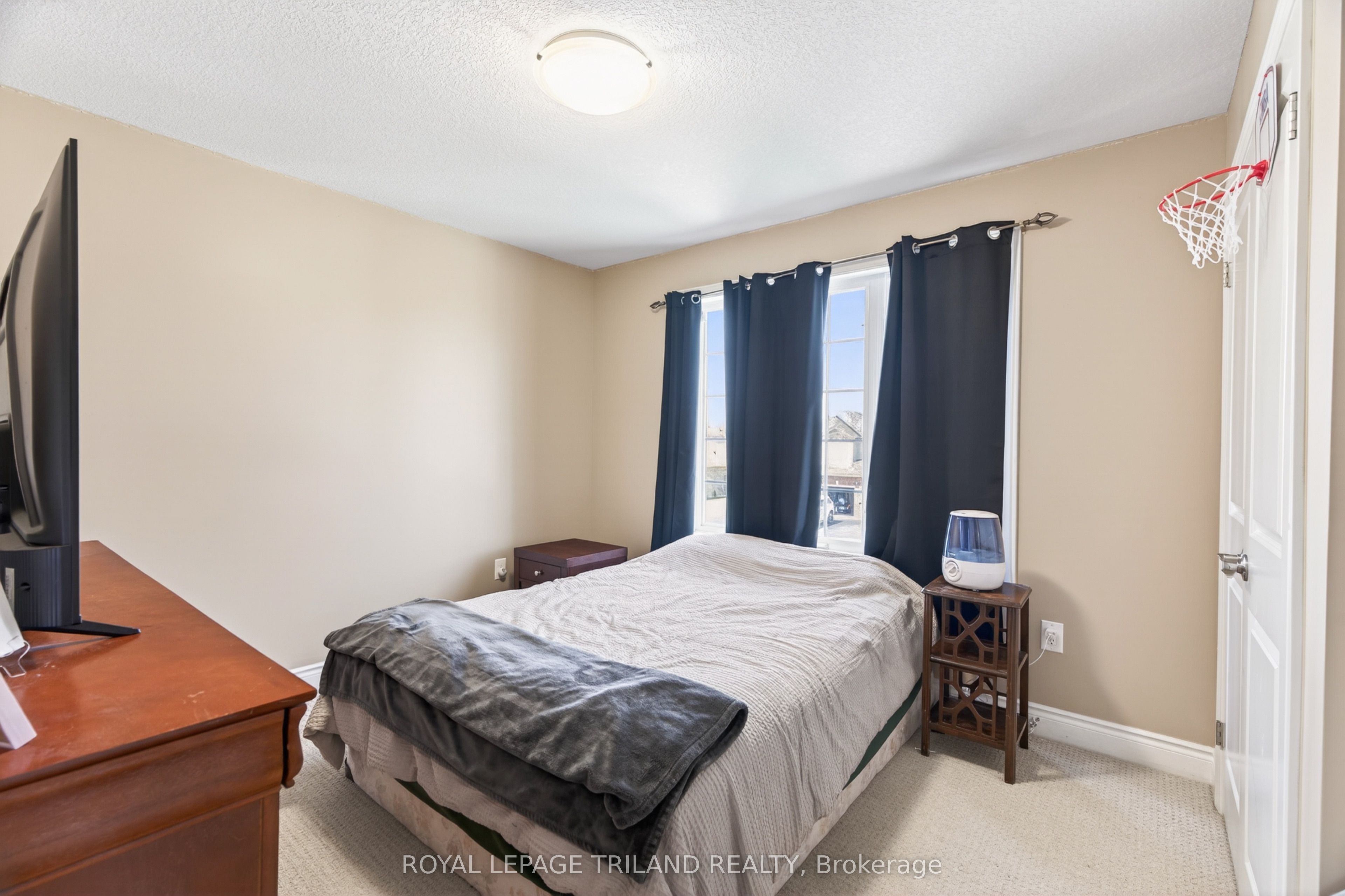 40 Fieldstone Crescent Property Photo 24