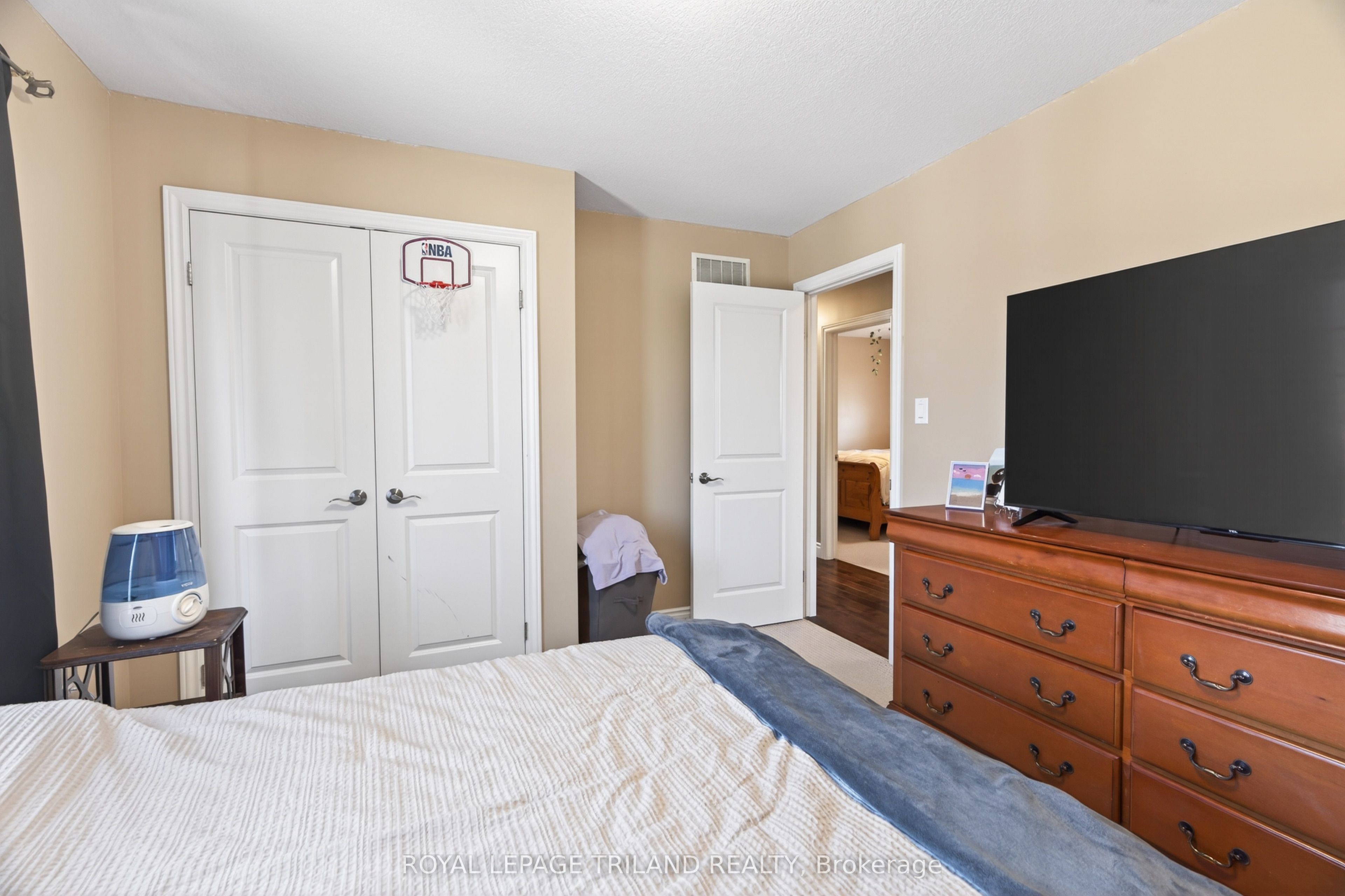 40 Fieldstone Crescent Property Photo 25