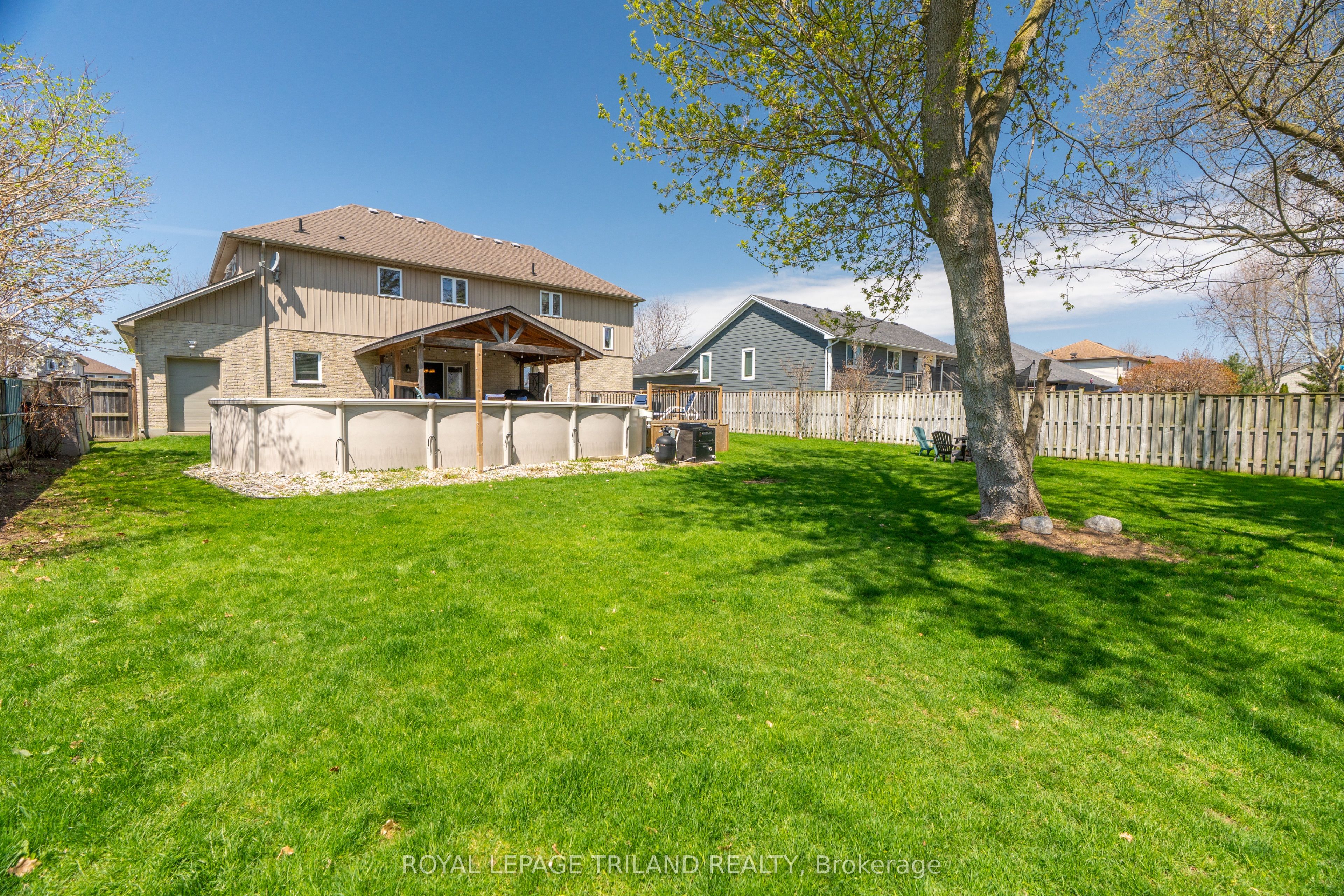 40 Fieldstone Crescent Property Photo 45