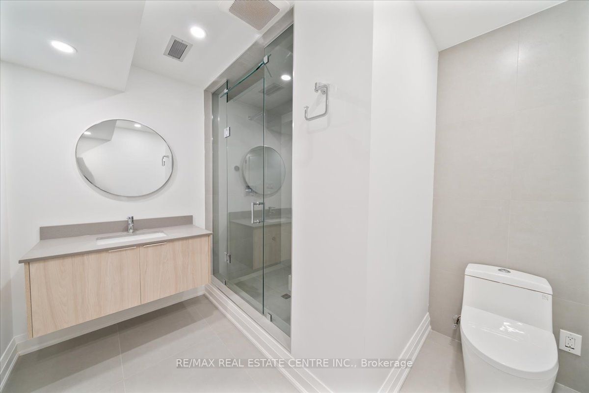 32 Elena Court Property Photo 24
