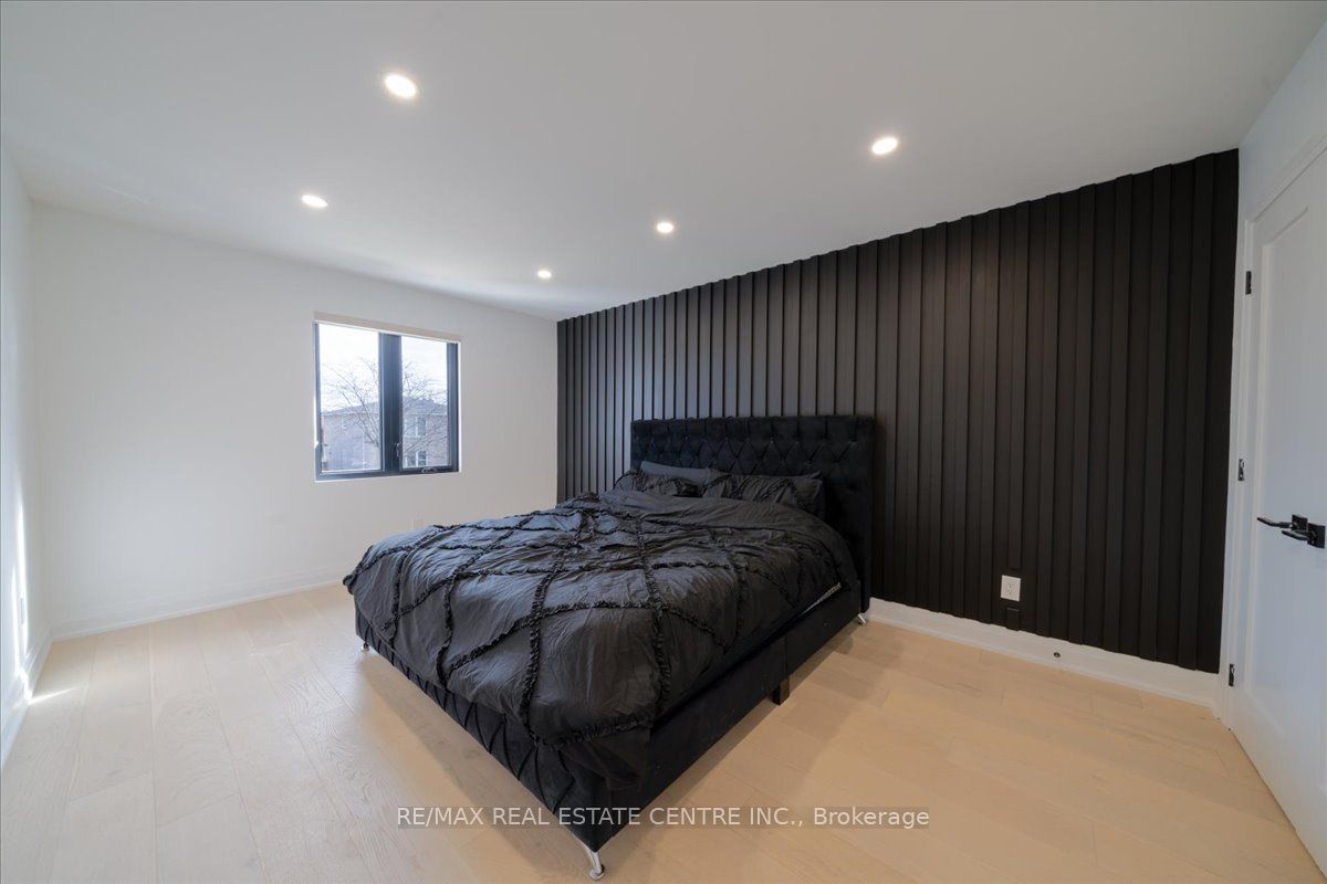 32 Elena Court Property Photo 32